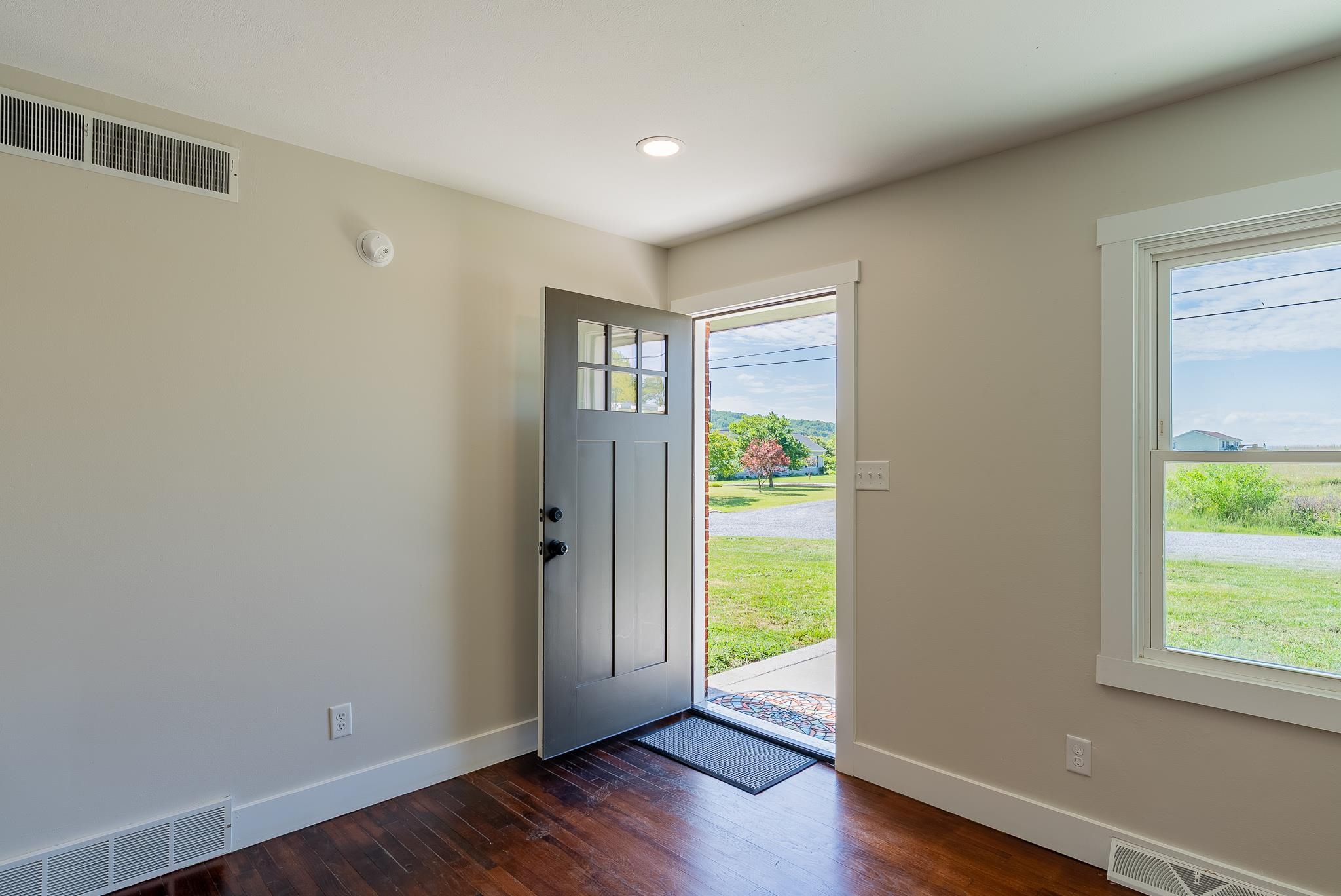 4647 STELLA ST, PENN LAIRD, Virginia 22846, 4 Bedrooms Bedrooms, ,3 BathroomsBathrooms,Residential,4647 STELLA ST,679903 MLS # 679903 4647 STELLA ST, PENN LAIRD, Virginia 22846, 4 Bedrooms Bedrooms, ,3 BathroomsBathrooms,Residential,4647 STELLA ST,679903 MLS # 679903