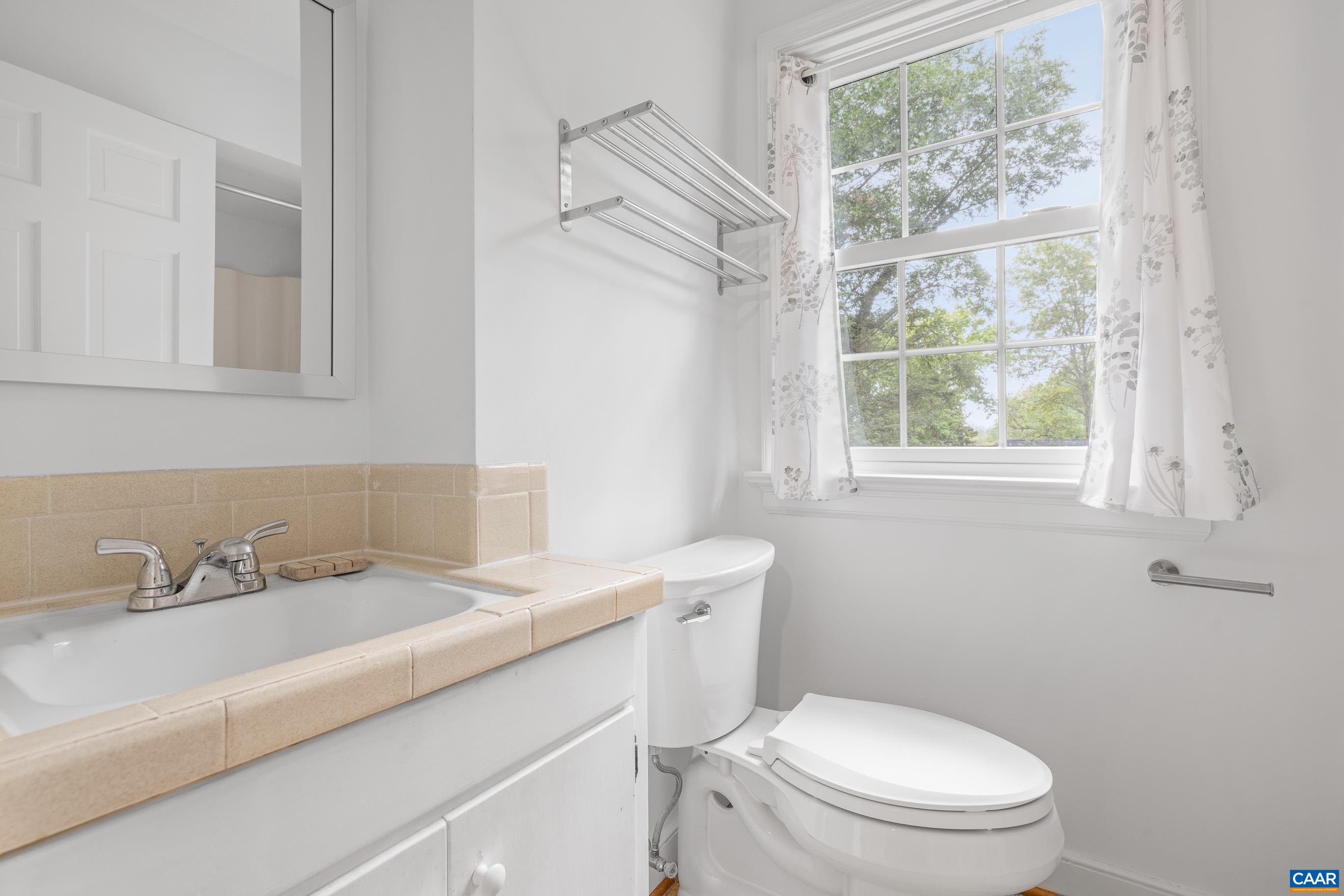 102 ANGUS CT, CHARLOTTESVILLE, Virginia 22901, 3 Bedrooms Bedrooms, ,2 BathroomsBathrooms,Residential,102 ANGUS CT,680281 MLS # 680281 102 ANGUS CT, CHARLOTTESVILLE, Virginia 22901, 3 Bedrooms Bedrooms, ,2 BathroomsBathrooms,Residential,102 ANGUS CT,680281 MLS # 680281