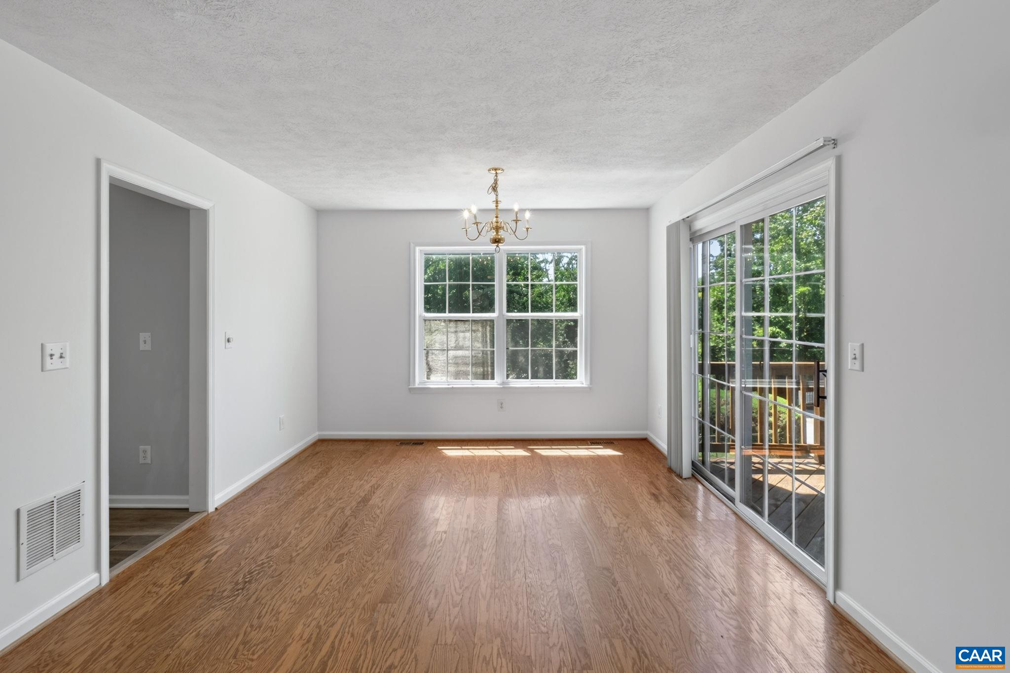 119 LUPINE LN, CHARLOTTESVILLE, Virginia 22901, 3 Bedrooms Bedrooms, ,2 BathroomsBathrooms,Residential,119 LUPINE LN,680301 MLS # 680301