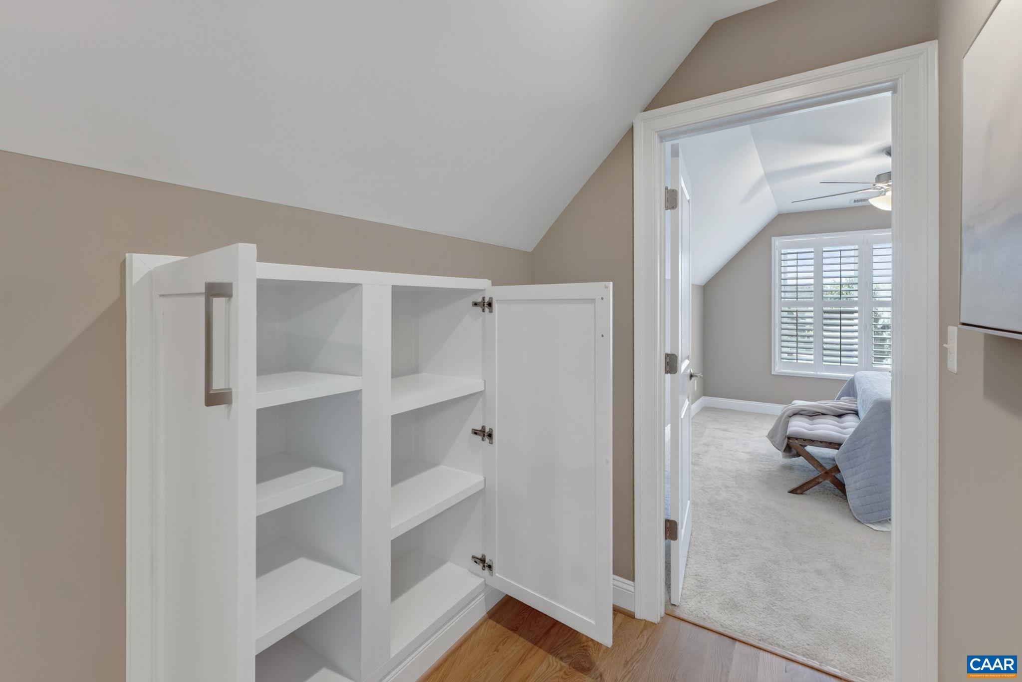 5016 MARIN CT, CHARLOTTESVILLE, Virginia 22911, 3 Bedrooms Bedrooms, ,2 BathroomsBathrooms,Residential,5016 MARIN CT,680308 MLS # 680308 5016 MARIN CT, CHARLOTTESVILLE, Virginia 22911, 3 Bedrooms Bedrooms, ,2 BathroomsBathrooms,Residential,5016 MARIN CT,680308 MLS # 680308