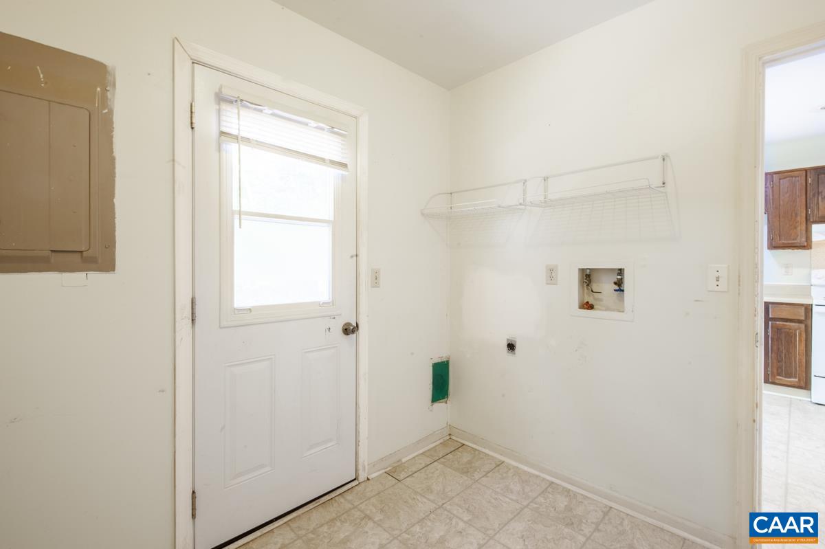 141 QUINCE LN, CHARLOTTESVILLE, Virginia 22902, 3 Bedrooms Bedrooms, ,1 BathroomBathrooms,Residential,141 QUINCE LN,680387 MLS # 680387 141 QUINCE LN, CHARLOTTESVILLE, Virginia 22902, 3 Bedrooms Bedrooms, ,1 BathroomBathrooms,Residential,141 QUINCE LN,680387 MLS # 680387