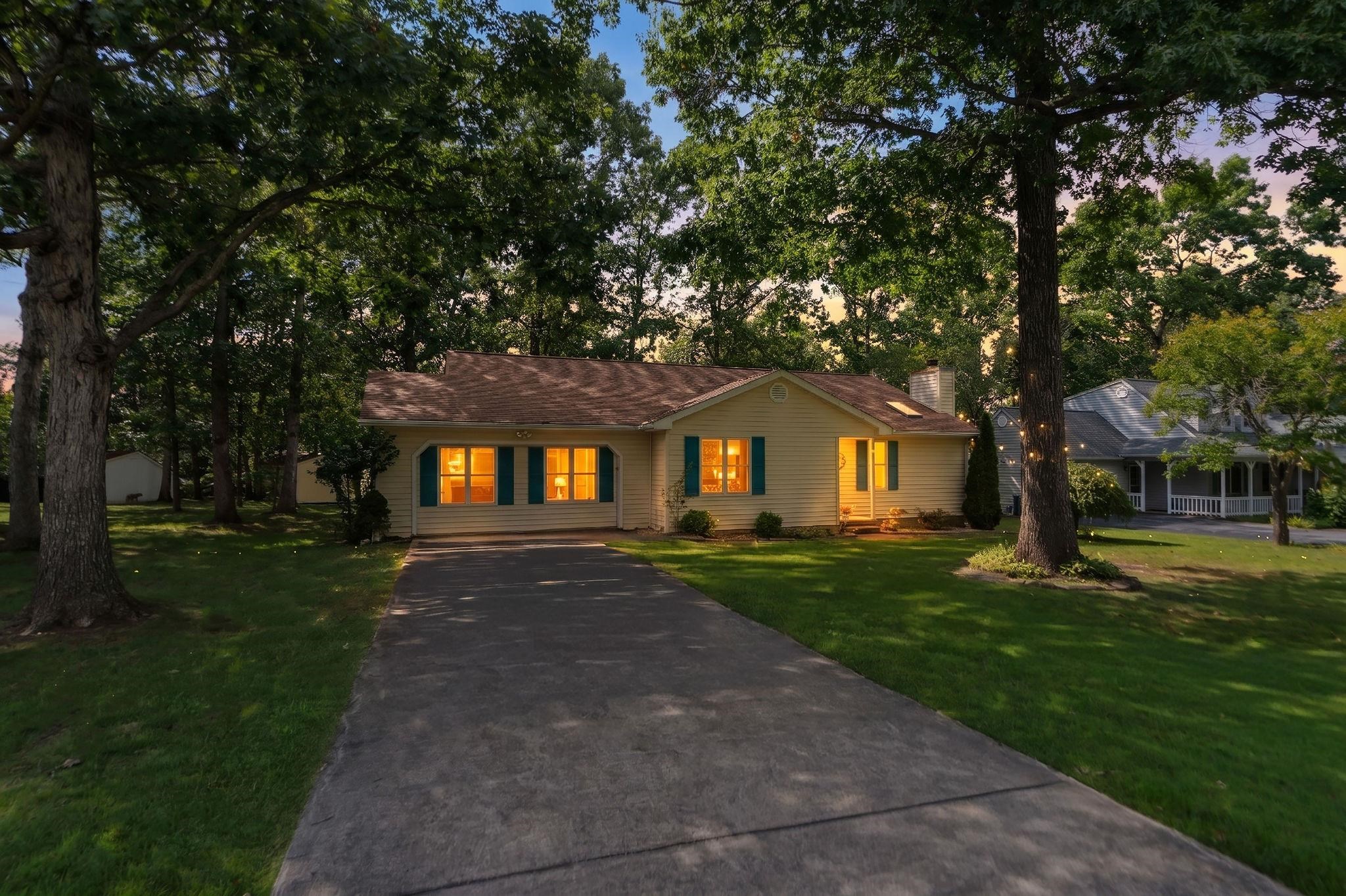 345 COOPER DR, STUARTS DRAFT, Virginia 24477, 3 Bedrooms Bedrooms, ,2 BathroomsBathrooms,Residential,345 COOPER DR,680400 MLS # 680400 345 COOPER DR, STUARTS DRAFT, Virginia 24477, 3 Bedrooms Bedrooms, ,2 BathroomsBathrooms,Residential,345 COOPER DR,680400 MLS # 680400