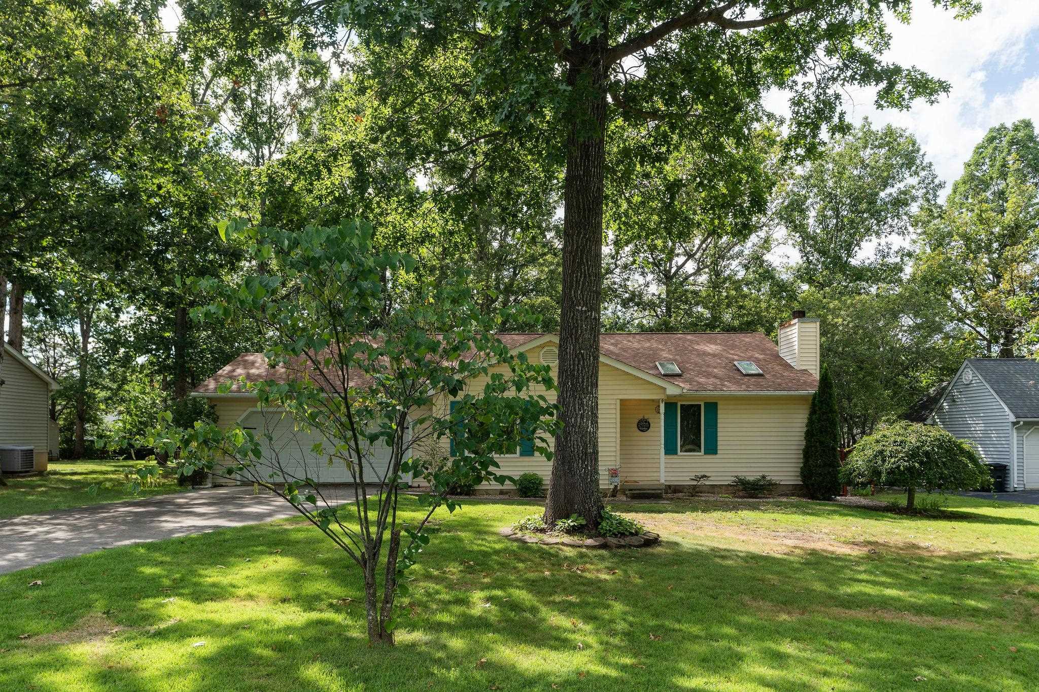 345 COOPER DR, STUARTS DRAFT, Virginia 24477, 3 Bedrooms Bedrooms, ,2 BathroomsBathrooms,Residential,345 COOPER DR,680400 MLS # 680400 345 COOPER DR, STUARTS DRAFT, Virginia 24477, 3 Bedrooms Bedrooms, ,2 BathroomsBathrooms,Residential,345 COOPER DR,680400 MLS # 680400