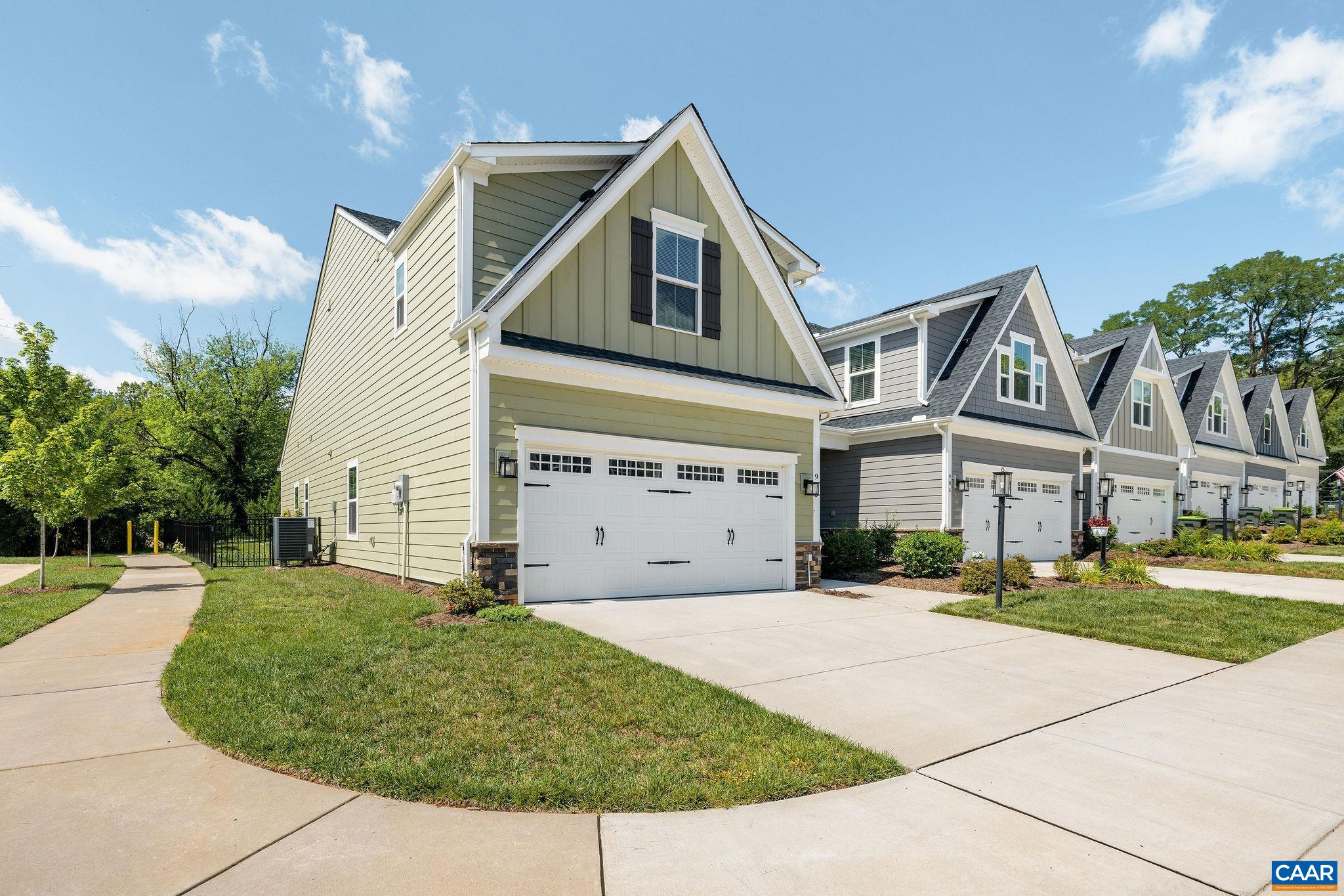 903 MARSAC ST, CHARLOTTESVILLE, Virginia 22901, 3 Bedrooms Bedrooms, ,2 BathroomsBathrooms,Residential,903 MARSAC ST,680402 MLS # 680402 903 MARSAC ST, CHARLOTTESVILLE, Virginia 22901, 3 Bedrooms Bedrooms, ,2 BathroomsBathrooms,Residential,903 MARSAC ST,680402 MLS # 680402