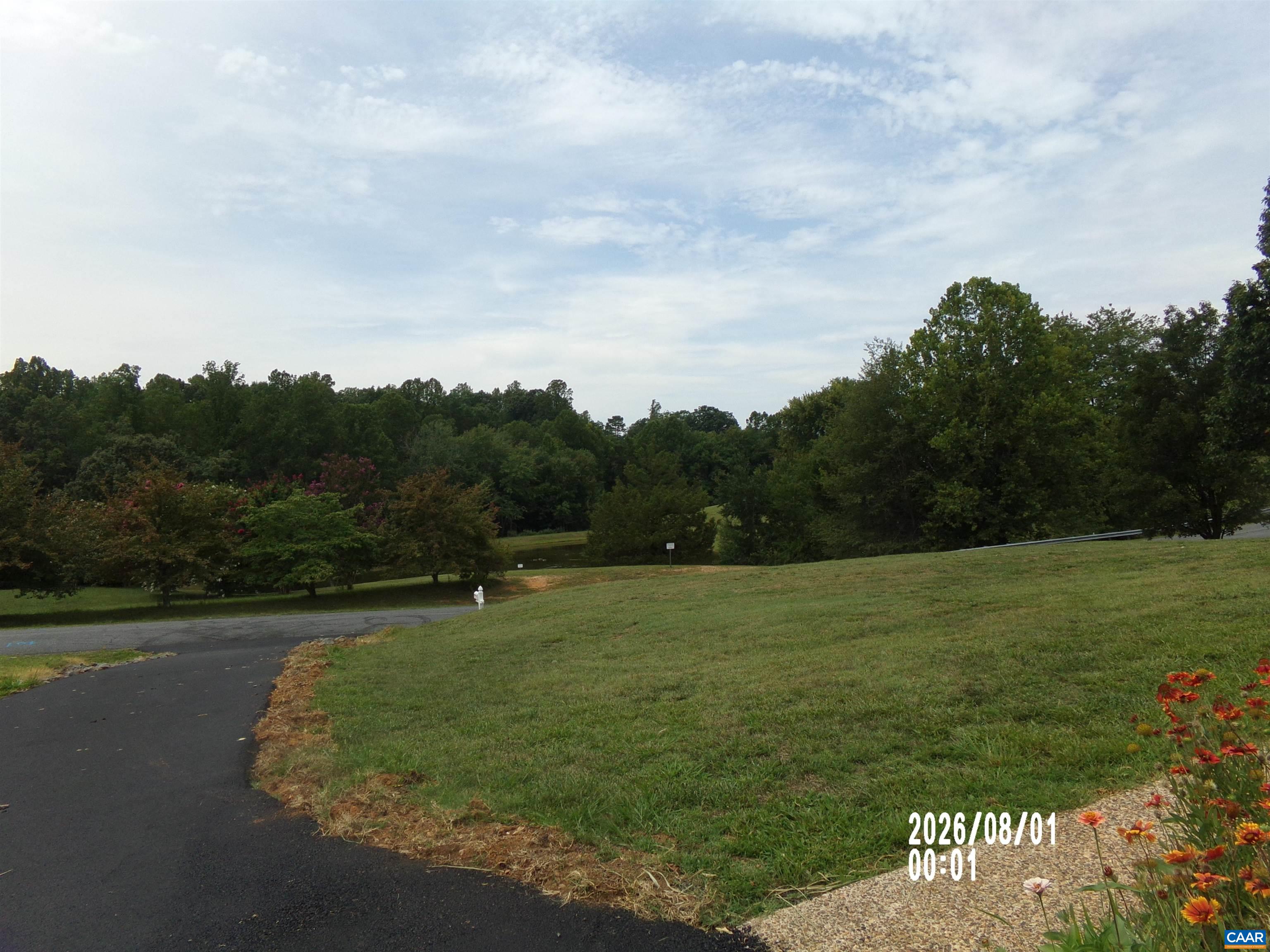 129 OAK VIEW RD, BARBOURSVILLE, Virginia 22923, 3 Bedrooms Bedrooms, ,2 BathroomsBathrooms,Residential,129 OAK VIEW RD,680407 MLS # 680407