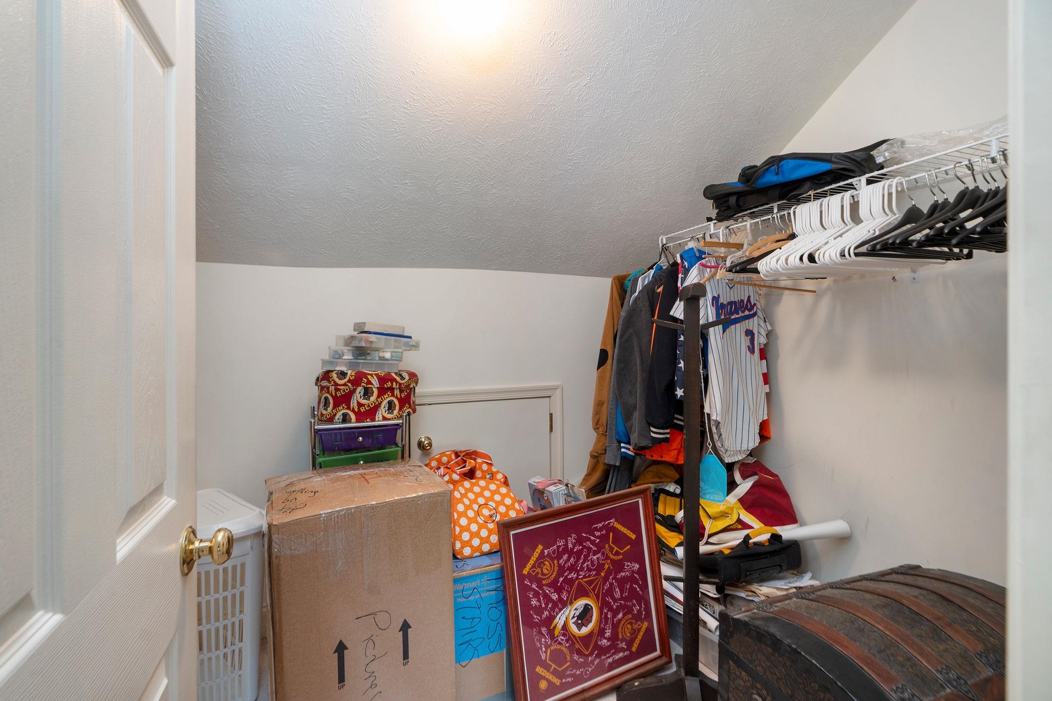 24 VILLA VIEW DR, STAUNTON, Virginia 24401, 3 Bedrooms Bedrooms, ,2 BathroomsBathrooms,Residential,24 VILLA VIEW DR,680411 MLS # 680411 24 VILLA VIEW DR, STAUNTON, Virginia 24401, 3 Bedrooms Bedrooms, ,2 BathroomsBathrooms,Residential,24 VILLA VIEW DR,680411 MLS # 680411