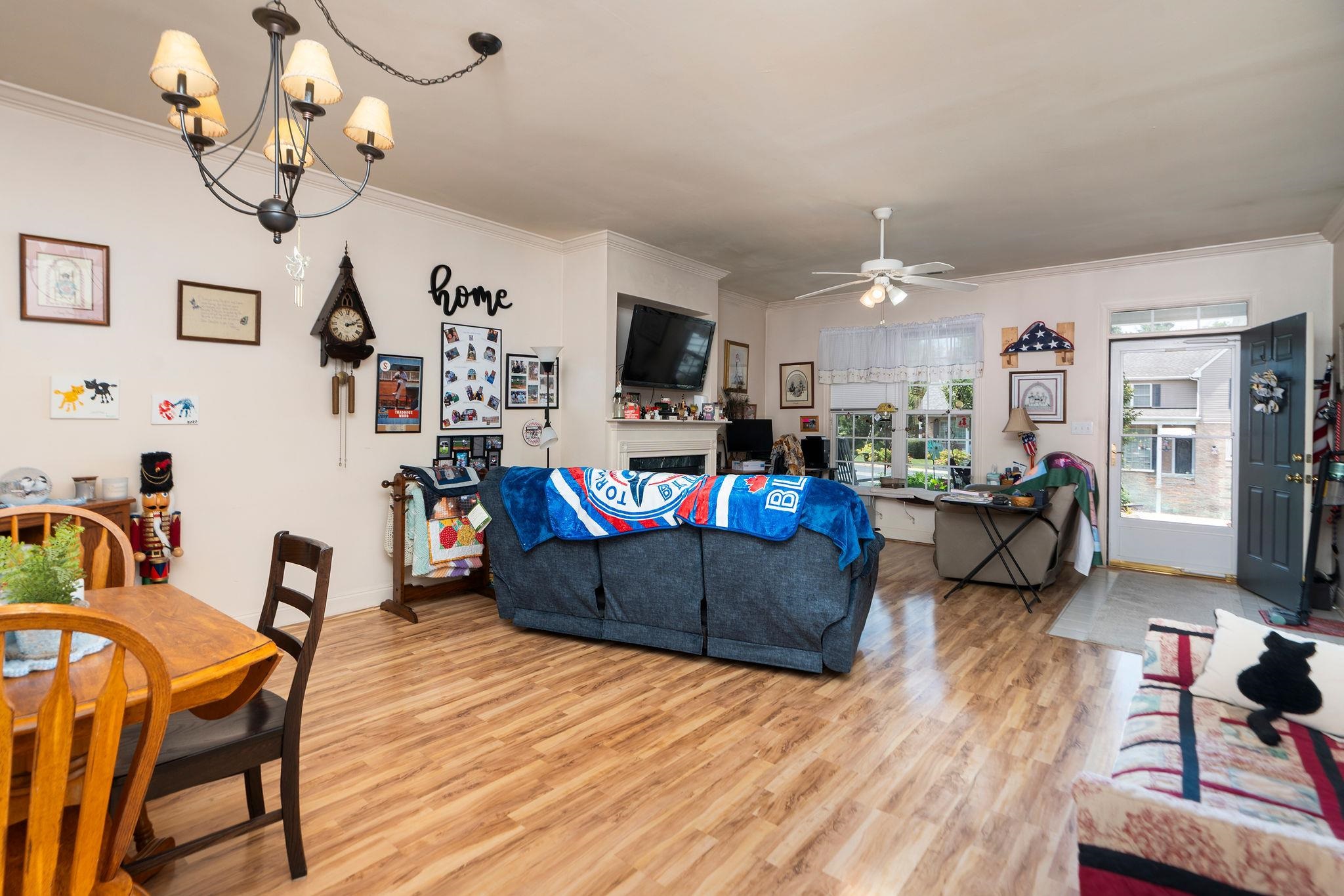 24 VILLA VIEW DR, STAUNTON, Virginia 24401, 3 Bedrooms Bedrooms, ,2 BathroomsBathrooms,Residential,24 VILLA VIEW DR,680411 MLS # 680411 24 VILLA VIEW DR, STAUNTON, Virginia 24401, 3 Bedrooms Bedrooms, ,2 BathroomsBathrooms,Residential,24 VILLA VIEW DR,680411 MLS # 680411