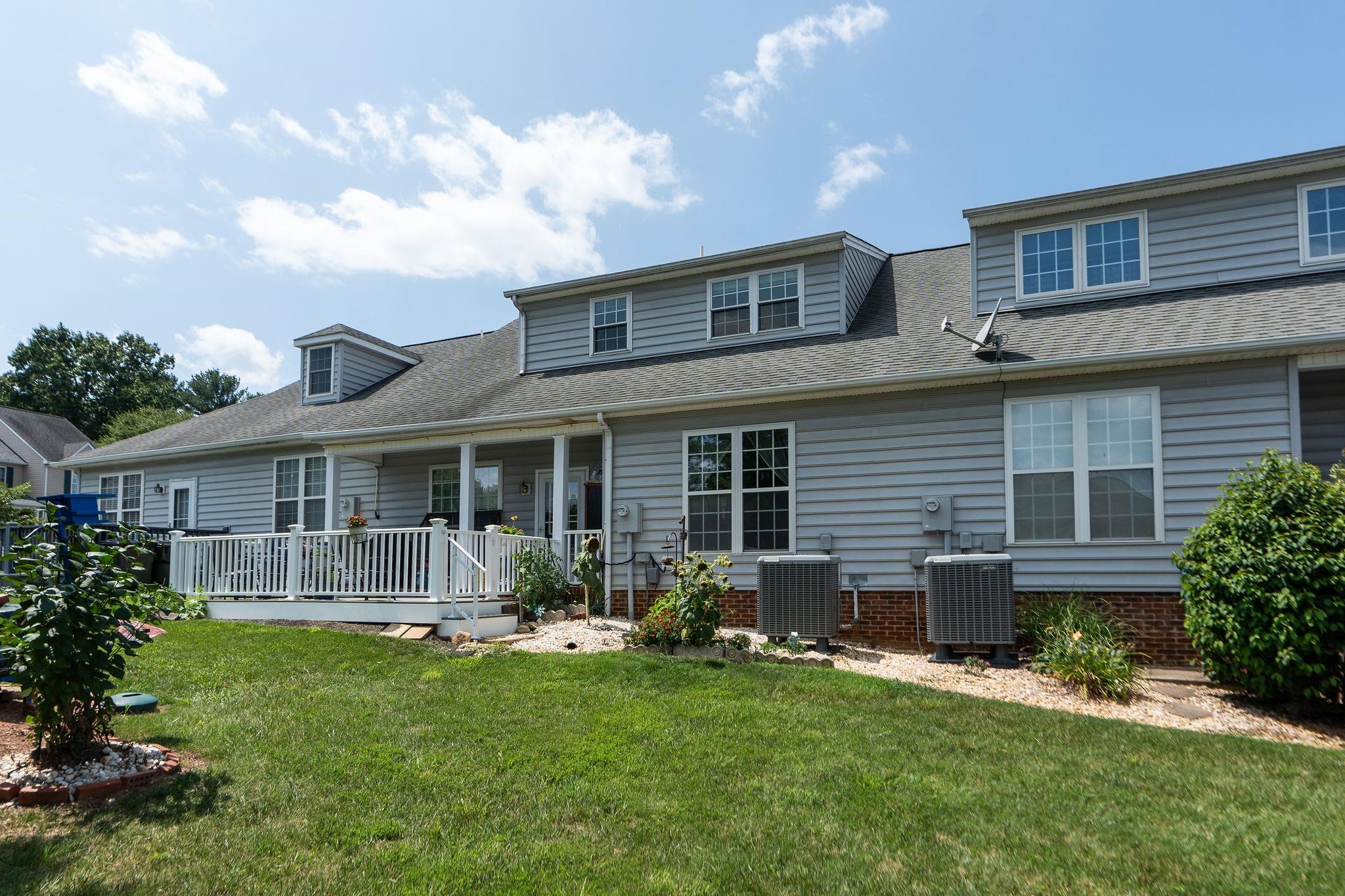 24 VILLA VIEW DR, STAUNTON, Virginia 24401, 3 Bedrooms Bedrooms, ,2 BathroomsBathrooms,Residential,24 VILLA VIEW DR,680411 MLS # 680411 24 VILLA VIEW DR, STAUNTON, Virginia 24401, 3 Bedrooms Bedrooms, ,2 BathroomsBathrooms,Residential,24 VILLA VIEW DR,680411 MLS # 680411