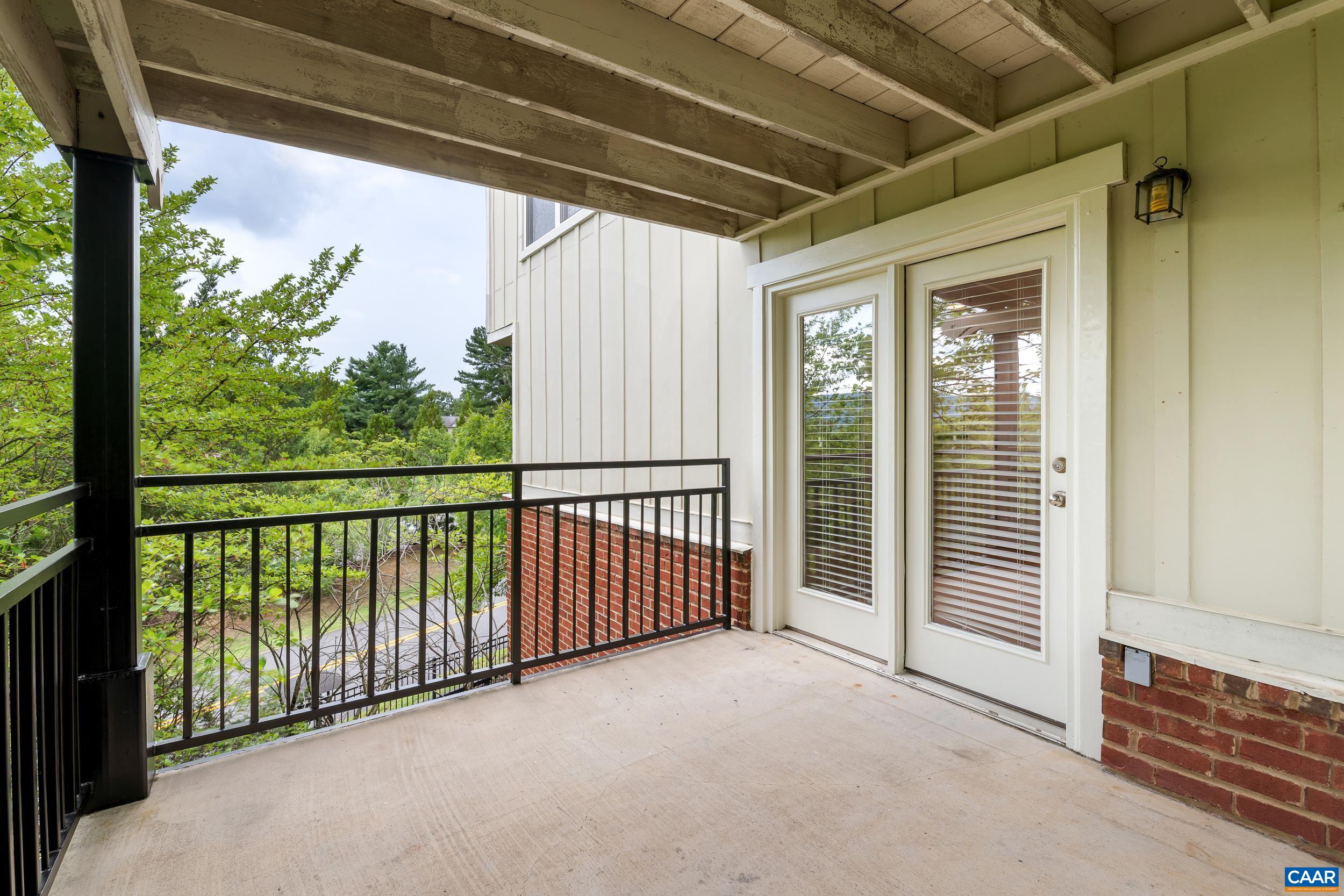 1855 CANDLEWOOD CT, CHARLOTTESVILLE, Virginia 22903, 2 Bedrooms Bedrooms, ,2 BathroomsBathrooms,Residential,Woodlands Candlewood Ct #201,1855 CANDLEWOOD CT,680416 MLS # 680416