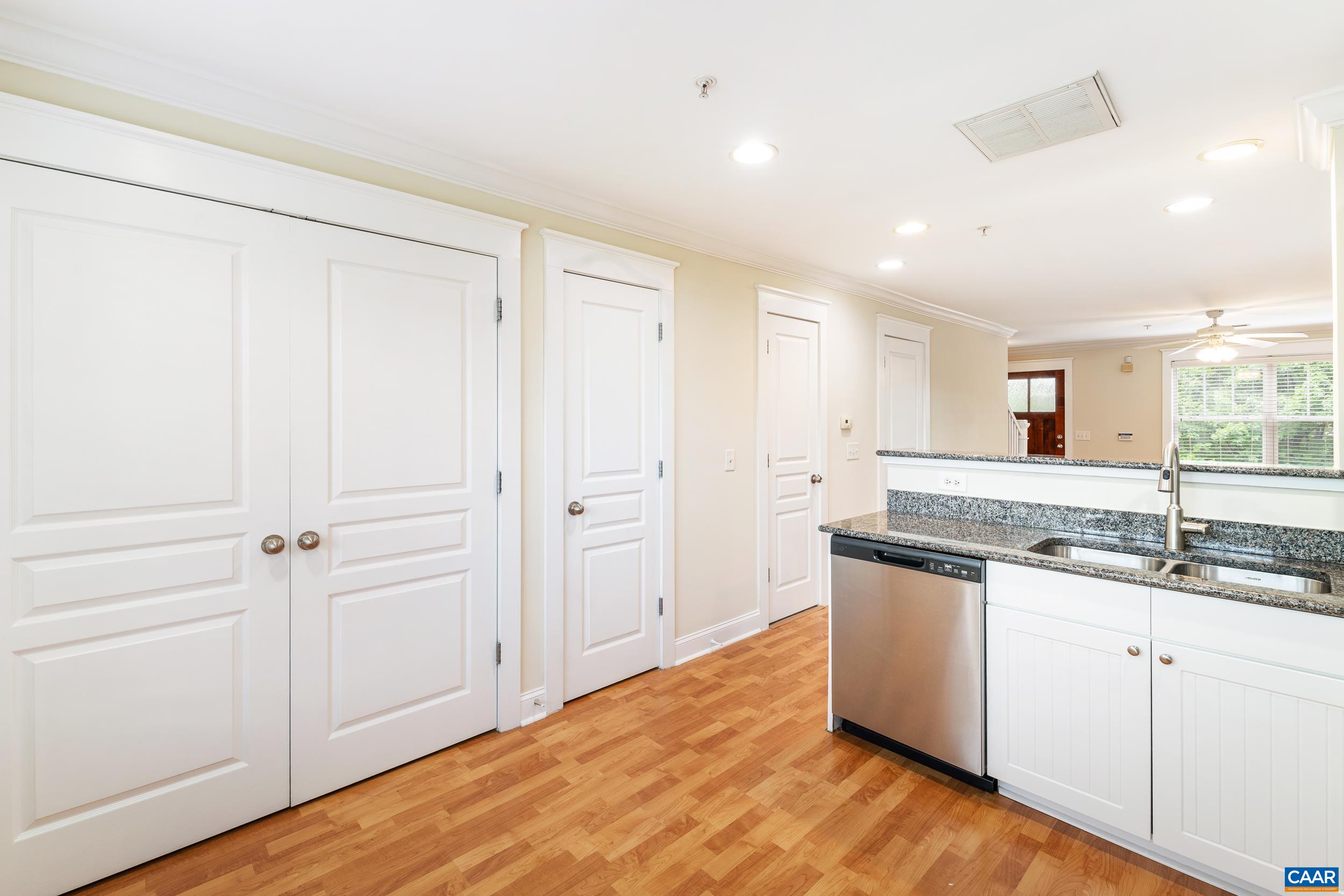 1855 CANDLEWOOD CT, CHARLOTTESVILLE, Virginia 22903, 2 Bedrooms Bedrooms, ,2 BathroomsBathrooms,Residential,Woodlands Candlewood Ct #201,1855 CANDLEWOOD CT,680416 MLS # 680416