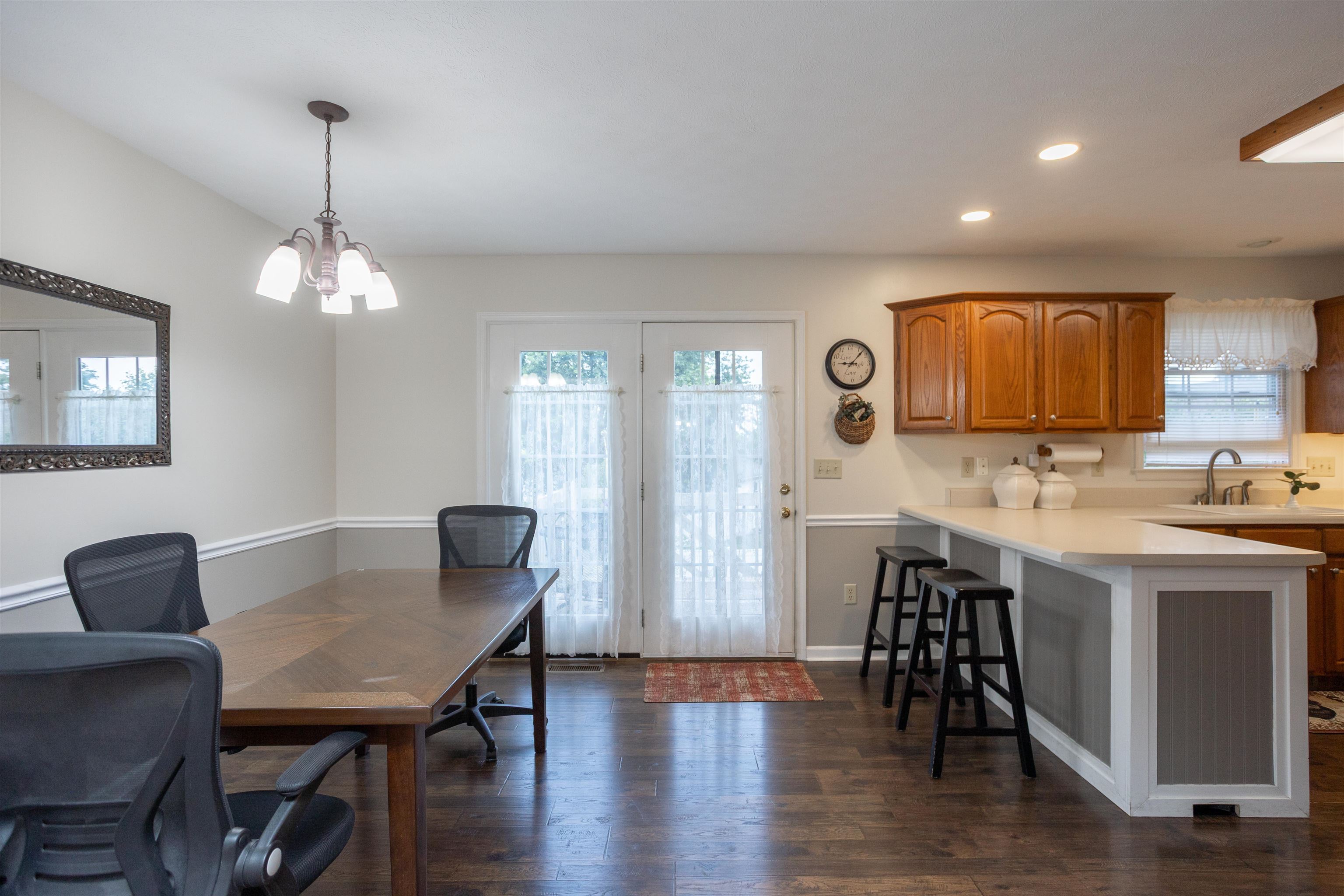187 WALNUT DR, BROADWAY, Virginia 22815, 4 Bedrooms Bedrooms, ,3 BathroomsBathrooms,Residential,187 WALNUT DR,680418 MLS # 680418 187 WALNUT DR, BROADWAY, Virginia 22815, 4 Bedrooms Bedrooms, ,3 BathroomsBathrooms,Residential,187 WALNUT DR,680418 MLS # 680418