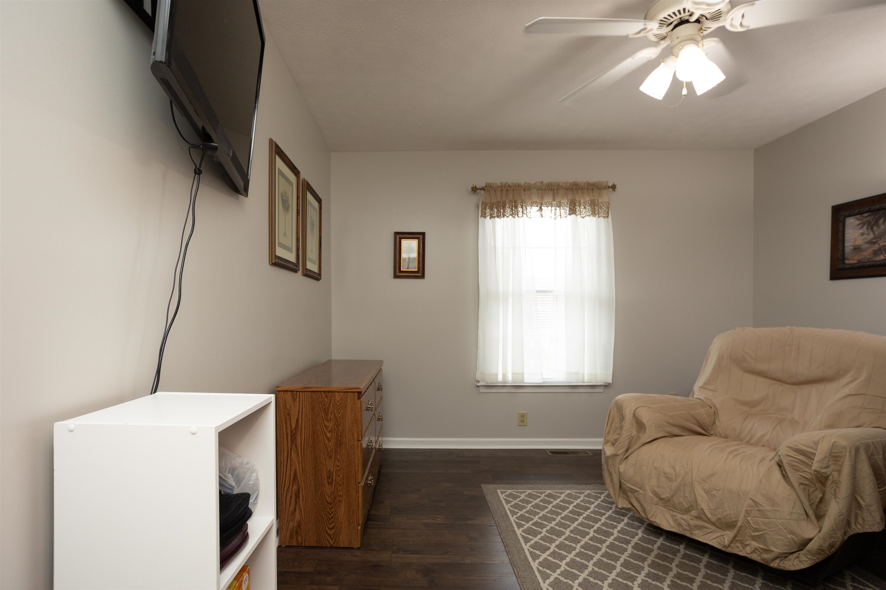 187 WALNUT DR, BROADWAY, Virginia 22815, 4 Bedrooms Bedrooms, ,3 BathroomsBathrooms,Residential,187 WALNUT DR,680418 MLS # 680418 187 WALNUT DR, BROADWAY, Virginia 22815, 4 Bedrooms Bedrooms, ,3 BathroomsBathrooms,Residential,187 WALNUT DR,680418 MLS # 680418