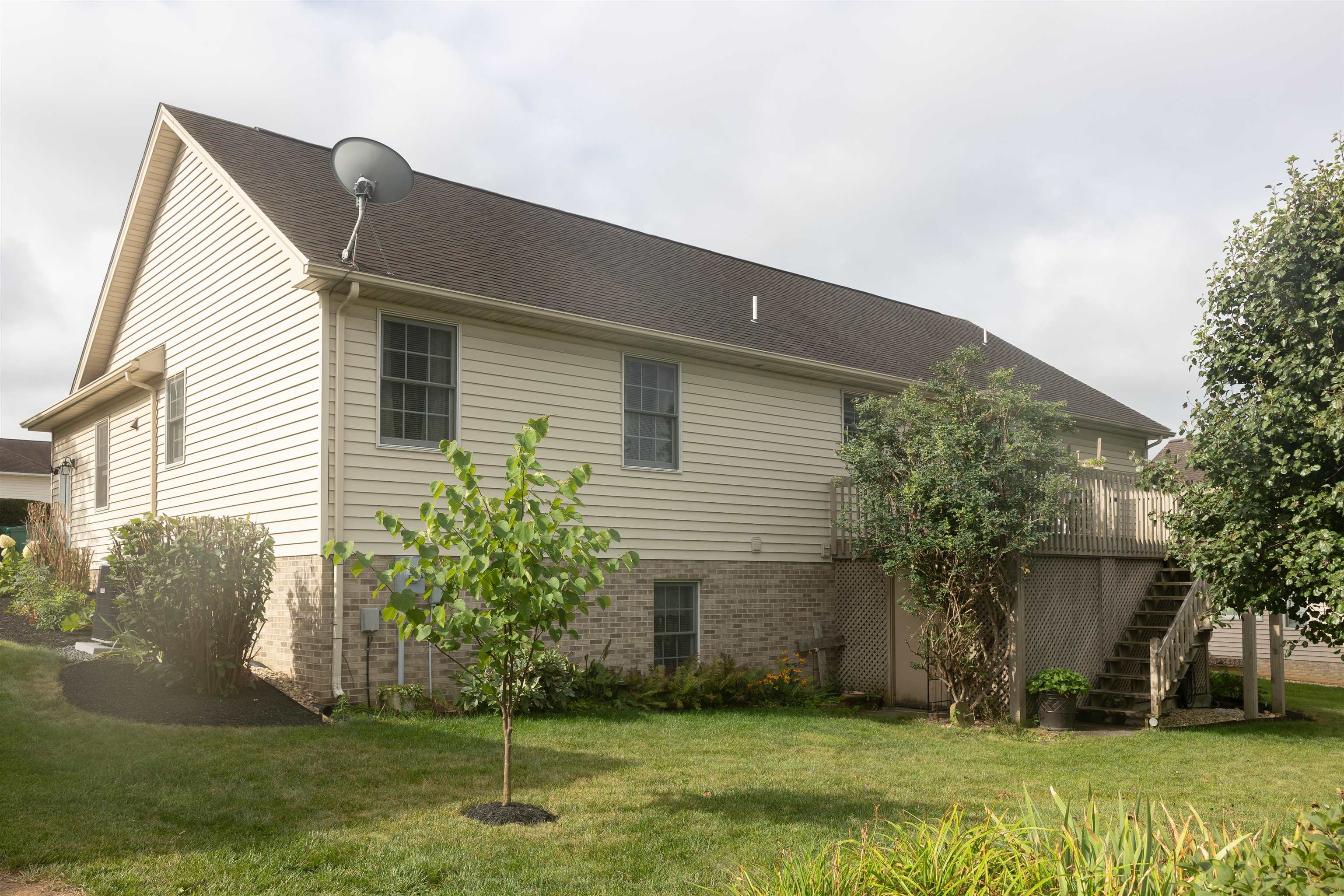 187 WALNUT DR, BROADWAY, Virginia 22815, 4 Bedrooms Bedrooms, ,3 BathroomsBathrooms,Residential,187 WALNUT DR,680418 MLS # 680418 187 WALNUT DR, BROADWAY, Virginia 22815, 4 Bedrooms Bedrooms, ,3 BathroomsBathrooms,Residential,187 WALNUT DR,680418 MLS # 680418