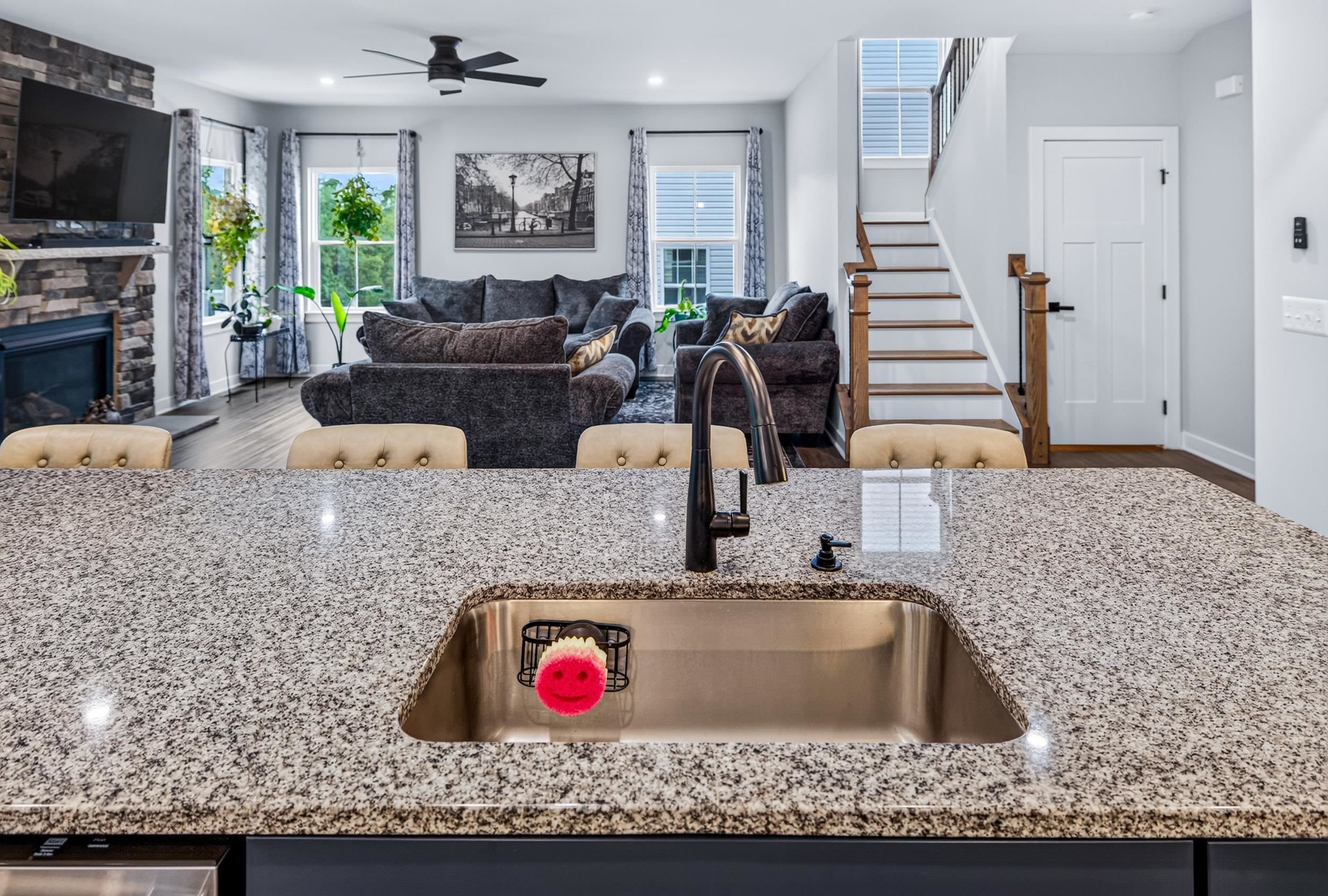 2785 RIDGE HAVEN DR, ROCKINGHAM, Virginia 22801, 5 Bedrooms Bedrooms, ,3 BathroomsBathrooms,Residential,2785 RIDGE HAVEN DR,680419 MLS # 680419 2785 RIDGE HAVEN DR, ROCKINGHAM, Virginia 22801, 5 Bedrooms Bedrooms, ,3 BathroomsBathrooms,Residential,2785 RIDGE HAVEN DR,680419 MLS # 680419