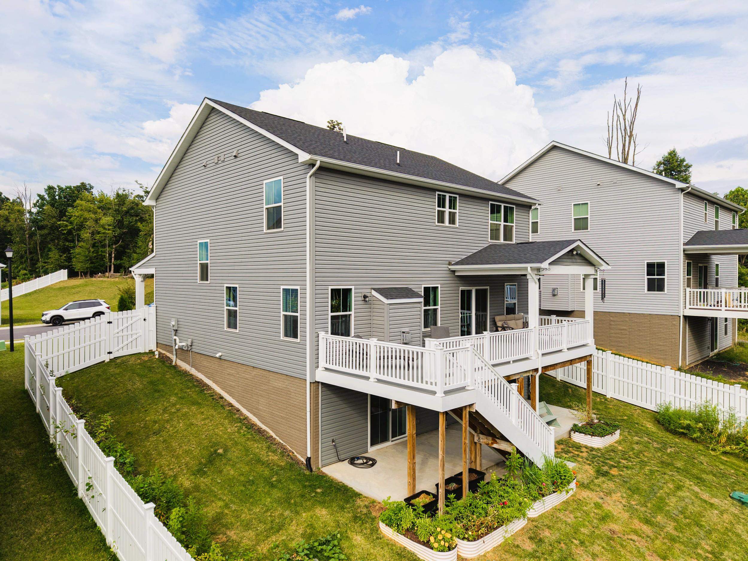 2785 RIDGE HAVEN DR, ROCKINGHAM, Virginia 22801, 5 Bedrooms Bedrooms, ,3 BathroomsBathrooms,Residential,2785 RIDGE HAVEN DR,680419 MLS # 680419 2785 RIDGE HAVEN DR, ROCKINGHAM, Virginia 22801, 5 Bedrooms Bedrooms, ,3 BathroomsBathrooms,Residential,2785 RIDGE HAVEN DR,680419 MLS # 680419
