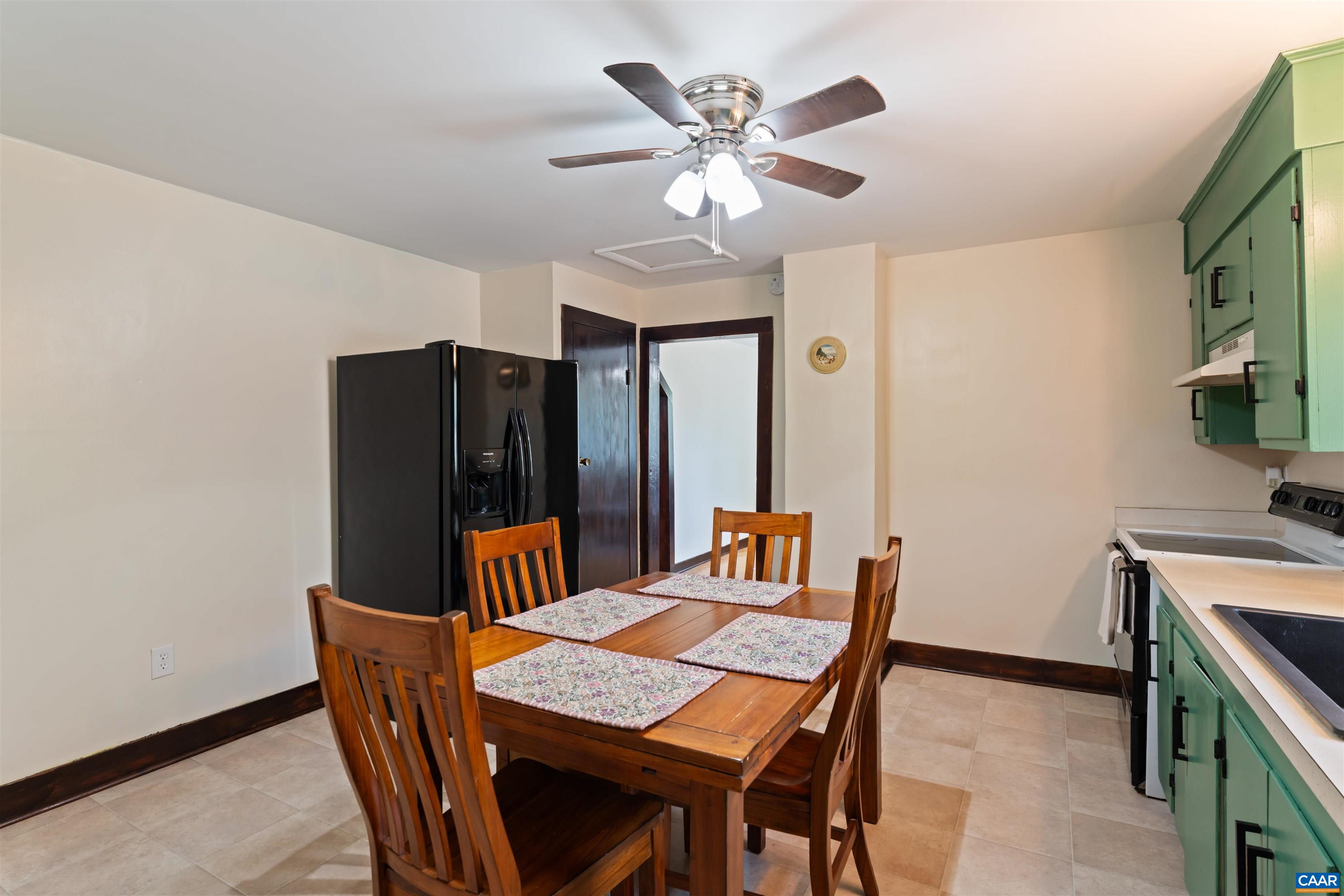 4426 ROLLING RD, SCOTTSVILLE, Virginia 24590, 2 Bedrooms Bedrooms, ,1 BathroomBathrooms,Residential,4426 ROLLING RD,680420 MLS # 680420 4426 ROLLING RD, SCOTTSVILLE, Virginia 24590, 2 Bedrooms Bedrooms, ,1 BathroomBathrooms,Residential,4426 ROLLING RD,680420 MLS # 680420