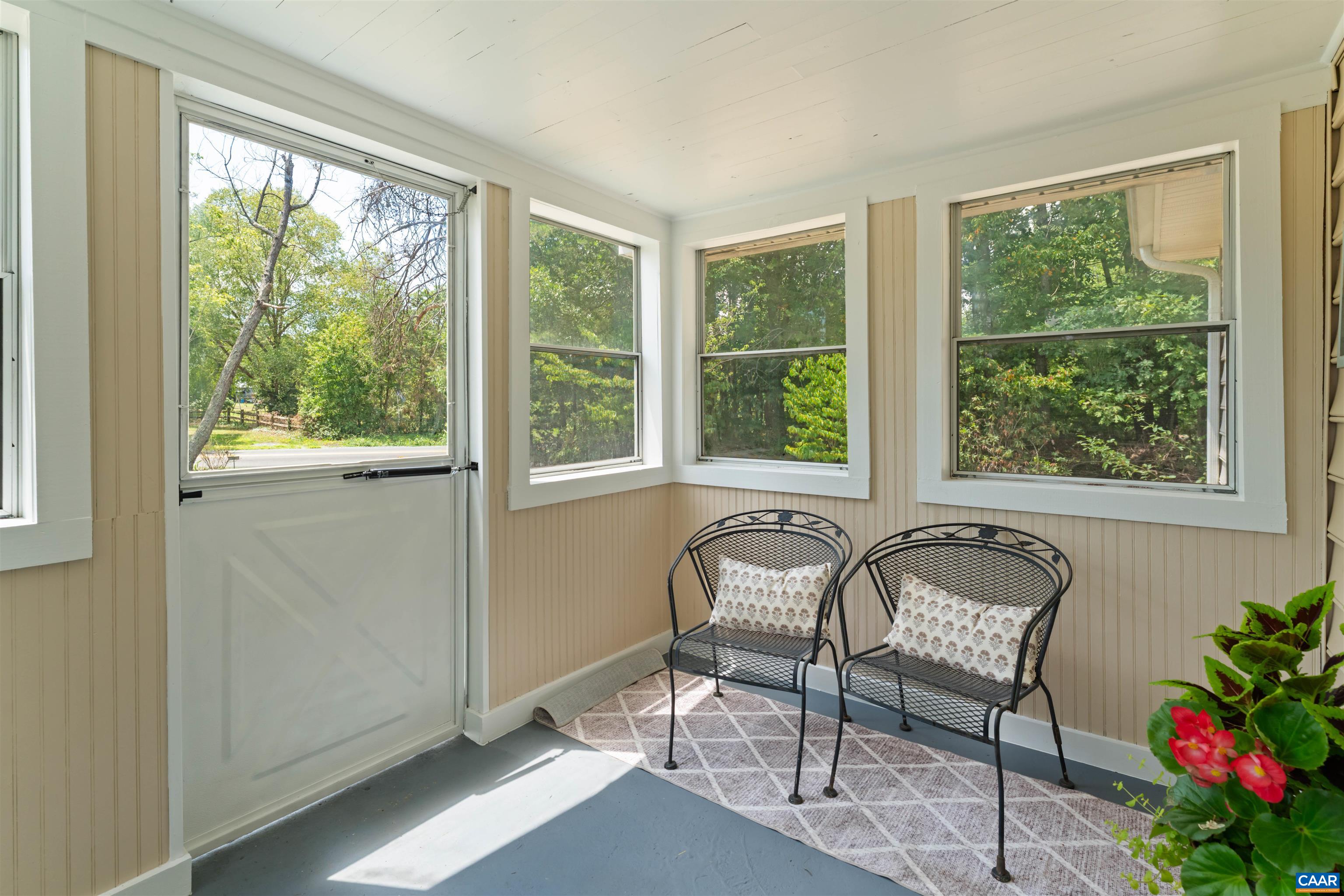 4426 ROLLING RD, SCOTTSVILLE, Virginia 24590, 2 Bedrooms Bedrooms, ,1 BathroomBathrooms,Residential,4426 ROLLING RD,680420 MLS # 680420 4426 ROLLING RD, SCOTTSVILLE, Virginia 24590, 2 Bedrooms Bedrooms, ,1 BathroomBathrooms,Residential,4426 ROLLING RD,680420 MLS # 680420