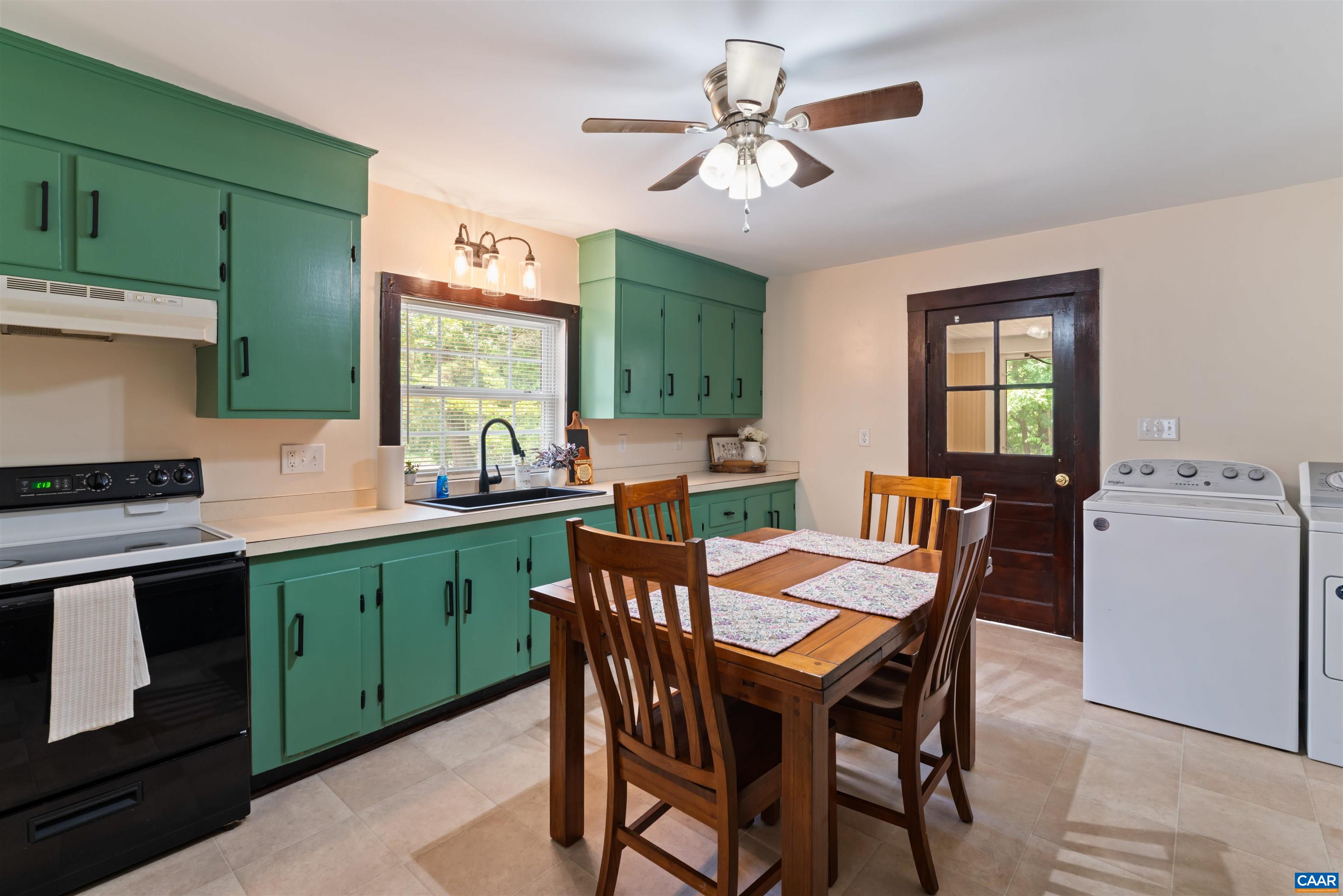 4426 ROLLING RD, SCOTTSVILLE, Virginia 24590, 2 Bedrooms Bedrooms, ,1 BathroomBathrooms,Residential,4426 ROLLING RD,680420 MLS # 680420 4426 ROLLING RD, SCOTTSVILLE, Virginia 24590, 2 Bedrooms Bedrooms, ,1 BathroomBathrooms,Residential,4426 ROLLING RD,680420 MLS # 680420