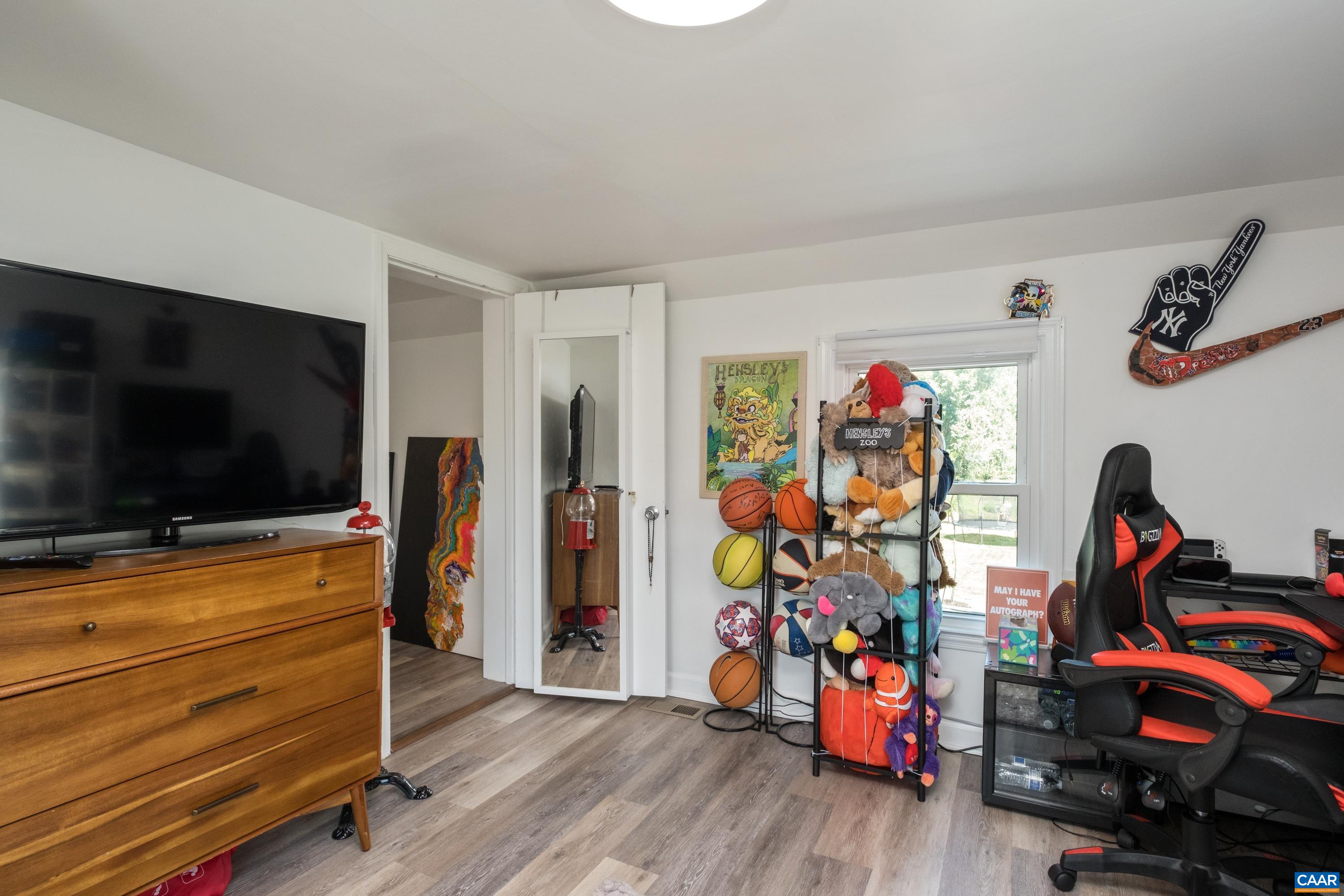 5602 THREE NOTCH'D RD, CROZET, Virginia 22932, 1 Bedroom Bedrooms, ,1 BathroomBathrooms,Residential,Crozet Charmer,5602 THREE NOTCH'D RD,678845 MLS # 678845