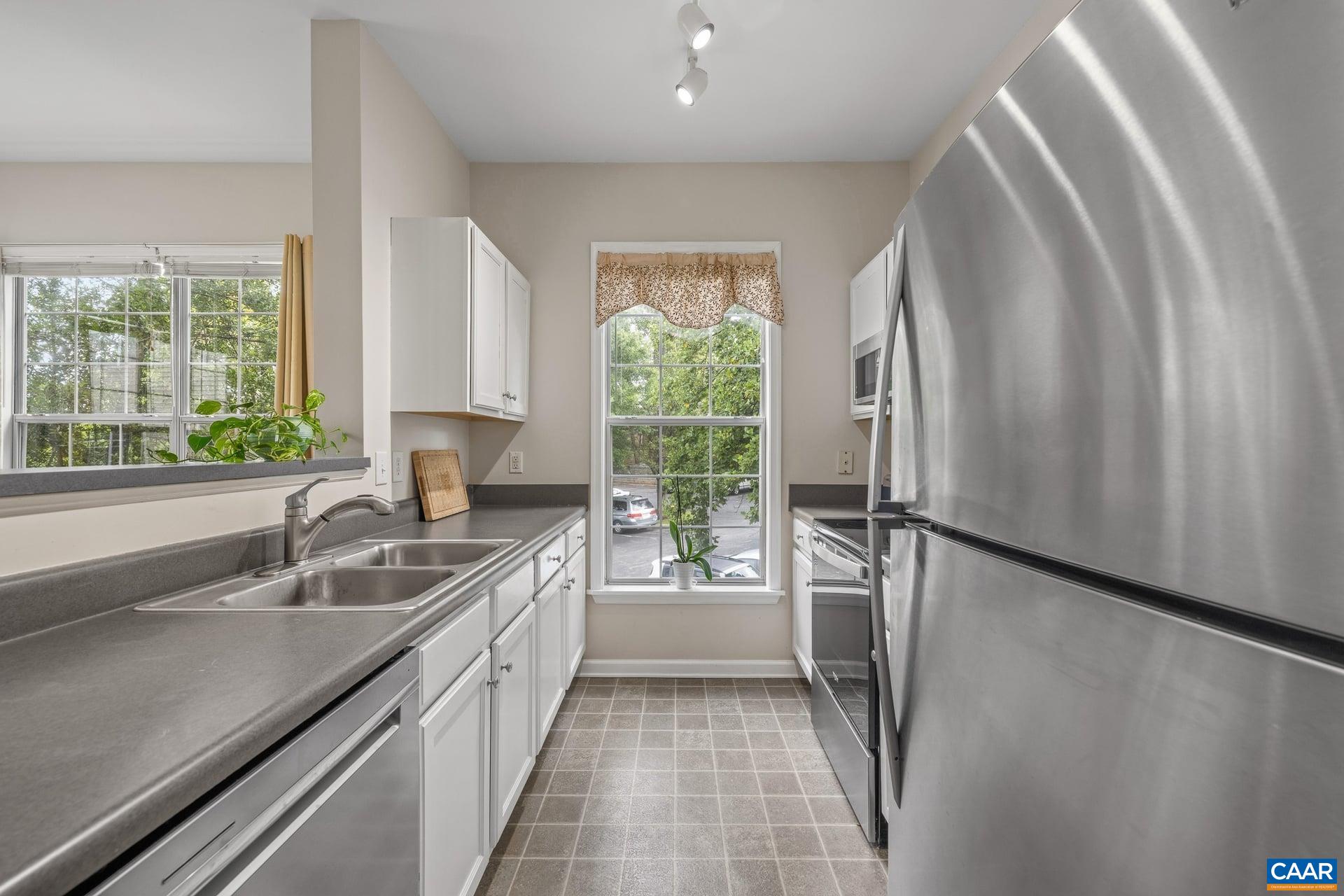 270 RIVERBEND DR, CHARLOTTESVILLE, Virginia 22911, 1 Bedroom Bedrooms, ,1 BathroomBathrooms,Residential,270 RIVERBEND DR,680340 MLS # 680340 270 RIVERBEND DR, CHARLOTTESVILLE, Virginia 22911, 1 Bedroom Bedrooms, ,1 BathroomBathrooms,Residential,270 RIVERBEND DR,680340 MLS # 680340