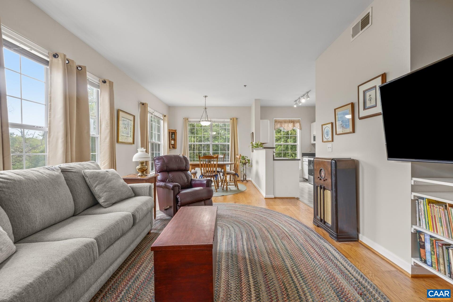 270 RIVERBEND DR, CHARLOTTESVILLE, Virginia 22911, 1 Bedroom Bedrooms, ,1 BathroomBathrooms,Residential,270 RIVERBEND DR,680340 MLS # 680340 270 RIVERBEND DR, CHARLOTTESVILLE, Virginia 22911, 1 Bedroom Bedrooms, ,1 BathroomBathrooms,Residential,270 RIVERBEND DR,680340 MLS # 680340