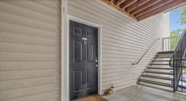 270 RIVERBEND DR, CHARLOTTESVILLE, Virginia 22911, 1 Bedroom Bedrooms, ,1 BathroomBathrooms,Residential,270 RIVERBEND DR,680340 MLS # 680340