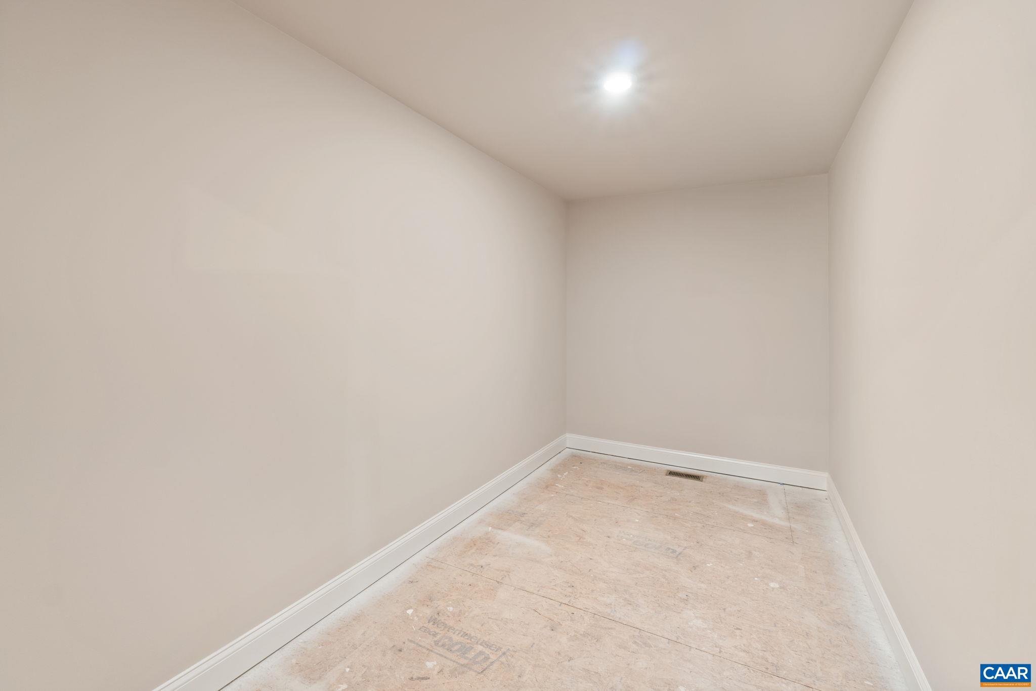 3813 DeCERBO TERR, CHARLOTTESVILLE, Virginia 22901, 4 Bedrooms Bedrooms, ,3 BathroomsBathrooms,Residential,Afton Villa - Walkout Basement,3813 DeCERBO TERR,680425 MLS # 680425