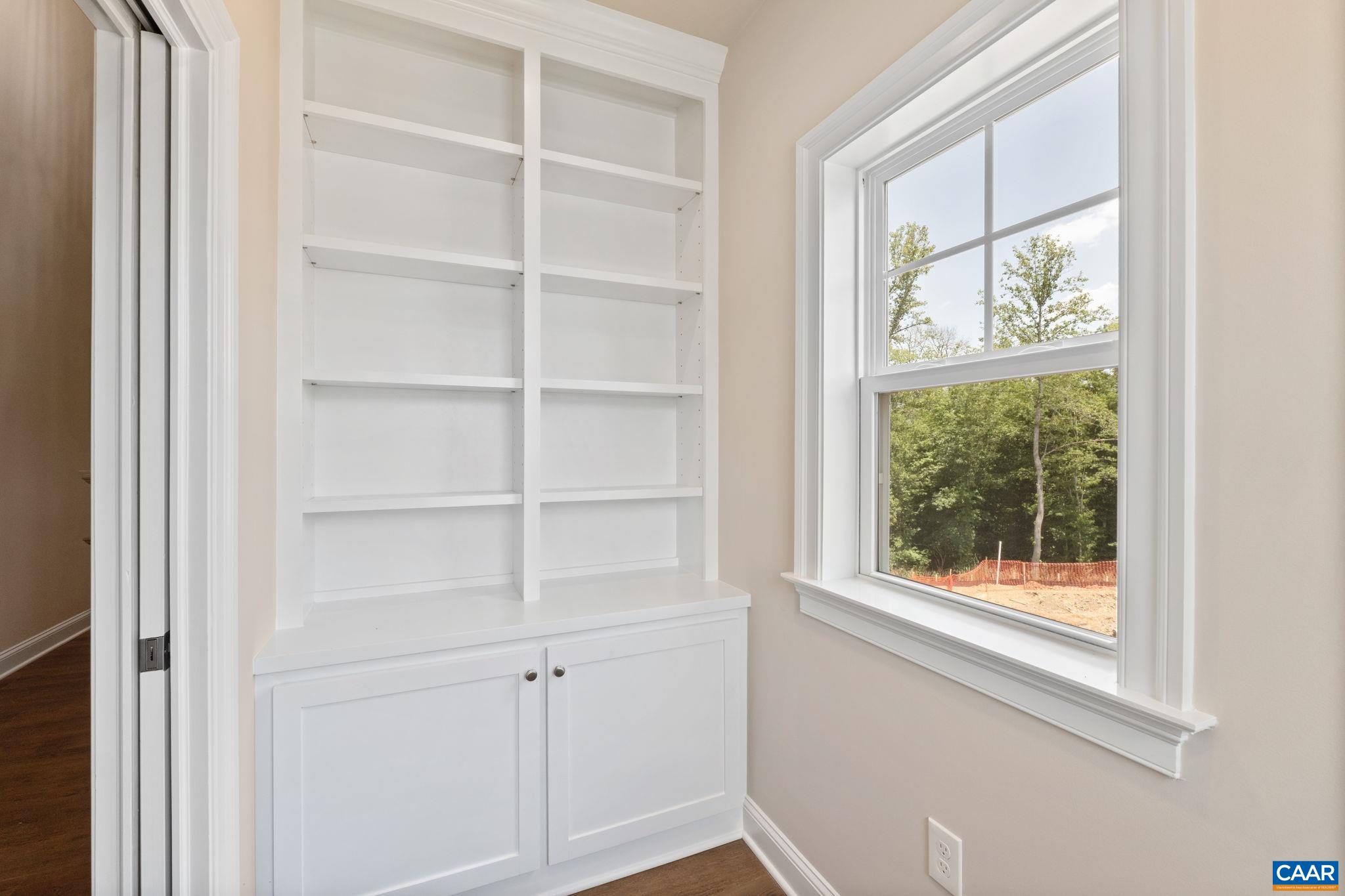 3813 DeCERBO TERR, CHARLOTTESVILLE, Virginia 22901, 4 Bedrooms Bedrooms, ,3 BathroomsBathrooms,Residential,Afton Villa - Walkout Basement,3813 DeCERBO TERR,680425 MLS # 680425