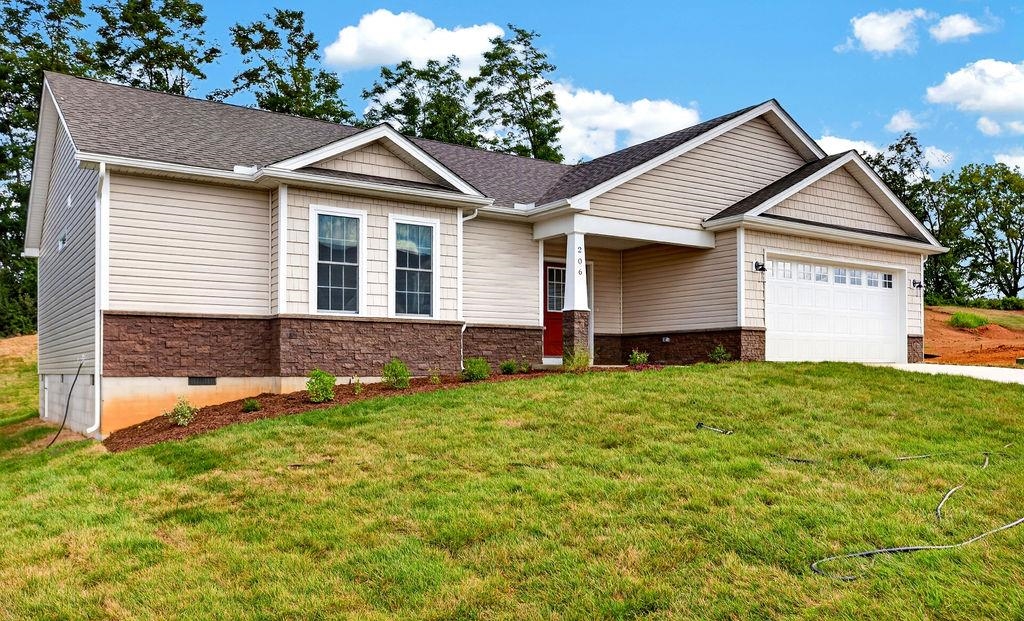 206 LANGLEY DR, WAYNESBORO, Virginia 22980, 3 Bedrooms Bedrooms, ,2 BathroomsBathrooms,Residential,Eliza,206 LANGLEY DR,680429 MLS # 680429 206 LANGLEY DR, WAYNESBORO, Virginia 22980, 3 Bedrooms Bedrooms, ,2 BathroomsBathrooms,Residential,Eliza,206 LANGLEY DR,680429 MLS # 680429