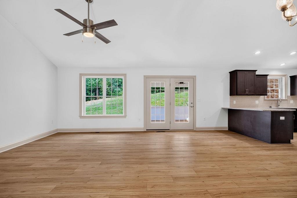 206 LANGLEY DR, WAYNESBORO, Virginia 22980, 3 Bedrooms Bedrooms, ,2 BathroomsBathrooms,Residential,Eliza,206 LANGLEY DR,680429 MLS # 680429 206 LANGLEY DR, WAYNESBORO, Virginia 22980, 3 Bedrooms Bedrooms, ,2 BathroomsBathrooms,Residential,Eliza,206 LANGLEY DR,680429 MLS # 680429