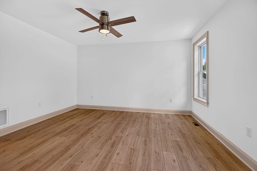206 LANGLEY DR, WAYNESBORO, Virginia 22980, 3 Bedrooms Bedrooms, ,2 BathroomsBathrooms,Residential,Eliza,206 LANGLEY DR,680429 MLS # 680429 206 LANGLEY DR, WAYNESBORO, Virginia 22980, 3 Bedrooms Bedrooms, ,2 BathroomsBathrooms,Residential,Eliza,206 LANGLEY DR,680429 MLS # 680429