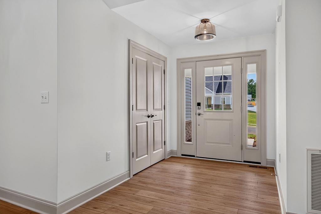 206 LANGLEY DR, WAYNESBORO, Virginia 22980, 3 Bedrooms Bedrooms, ,2 BathroomsBathrooms,Residential,Eliza,206 LANGLEY DR,680429 MLS # 680429 206 LANGLEY DR, WAYNESBORO, Virginia 22980, 3 Bedrooms Bedrooms, ,2 BathroomsBathrooms,Residential,Eliza,206 LANGLEY DR,680429 MLS # 680429