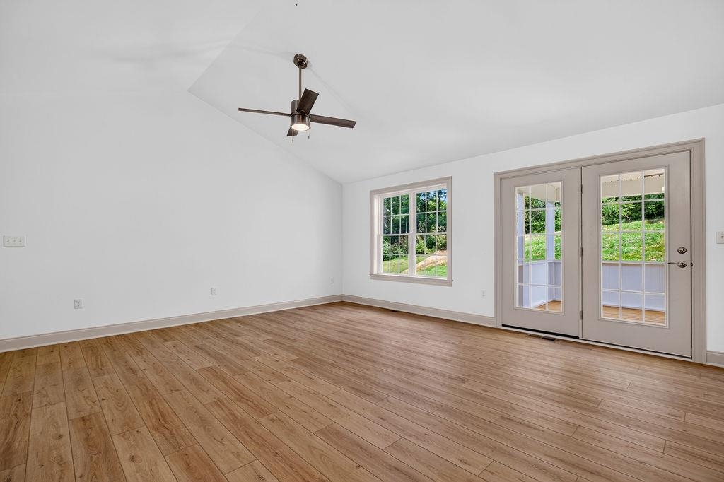 206 LANGLEY DR, WAYNESBORO, Virginia 22980, 3 Bedrooms Bedrooms, ,2 BathroomsBathrooms,Residential,Eliza,206 LANGLEY DR,680429 MLS # 680429 206 LANGLEY DR, WAYNESBORO, Virginia 22980, 3 Bedrooms Bedrooms, ,2 BathroomsBathrooms,Residential,Eliza,206 LANGLEY DR,680429 MLS # 680429