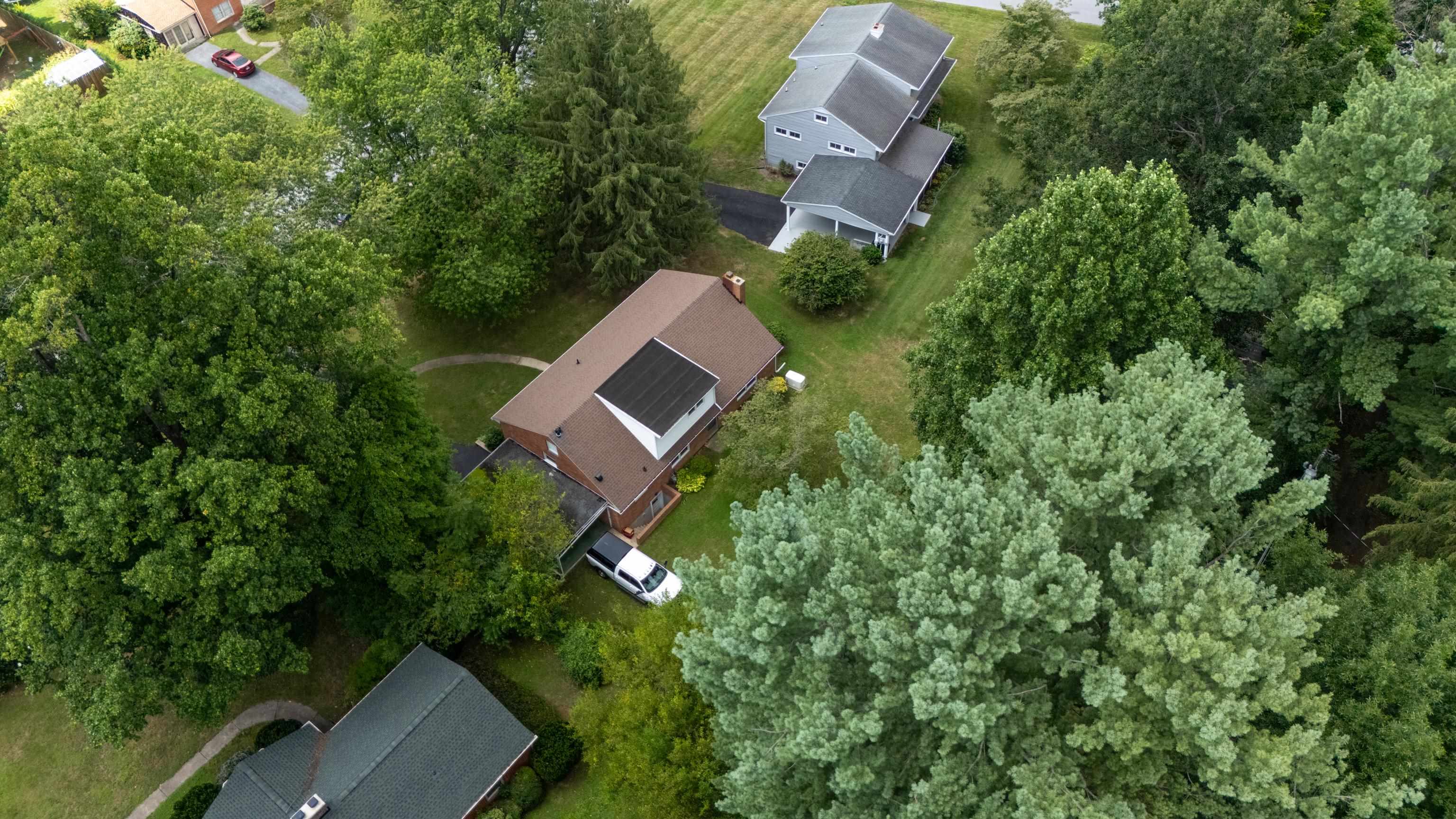 333 SHORE RD, WAYNESBORO, Virginia 22980, 5 Bedrooms Bedrooms, ,2 BathroomsBathrooms,Residential,333 SHORE RD,680431 MLS # 680431