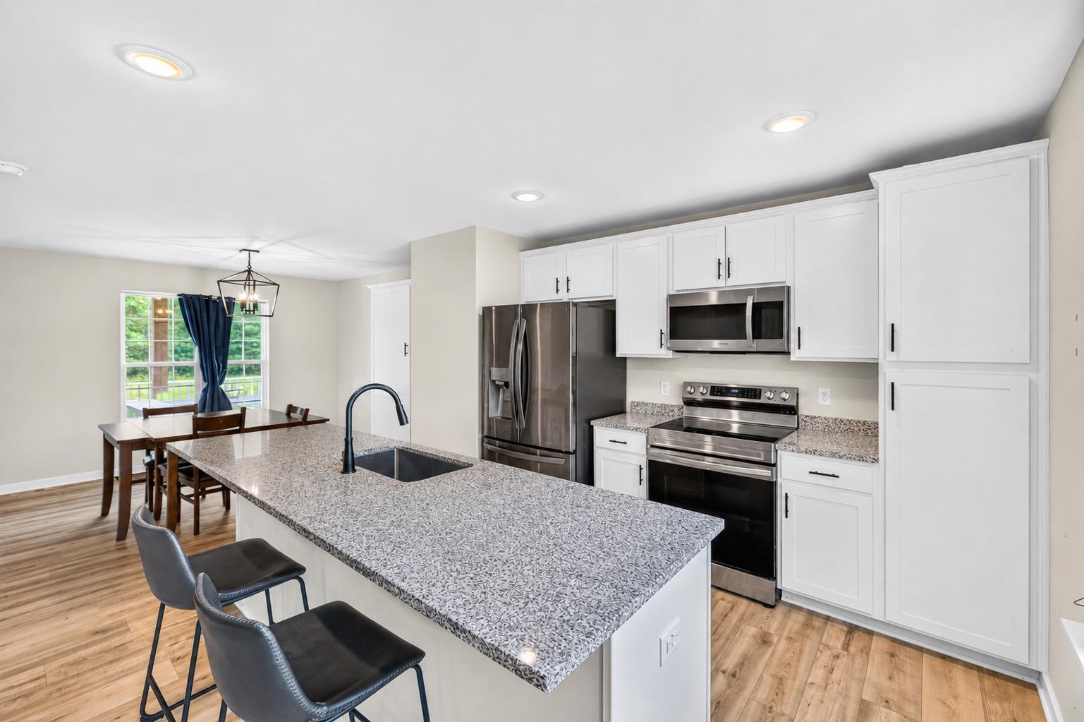 399 RYAN LN, GORDONSVILLE, Virginia 22942, 4 Bedrooms Bedrooms, ,2 BathroomsBathrooms,Residential,399 RYAN LN,680436 MLS # 680436 399 RYAN LN, GORDONSVILLE, Virginia 22942, 4 Bedrooms Bedrooms, ,2 BathroomsBathrooms,Residential,399 RYAN LN,680436 MLS # 680436