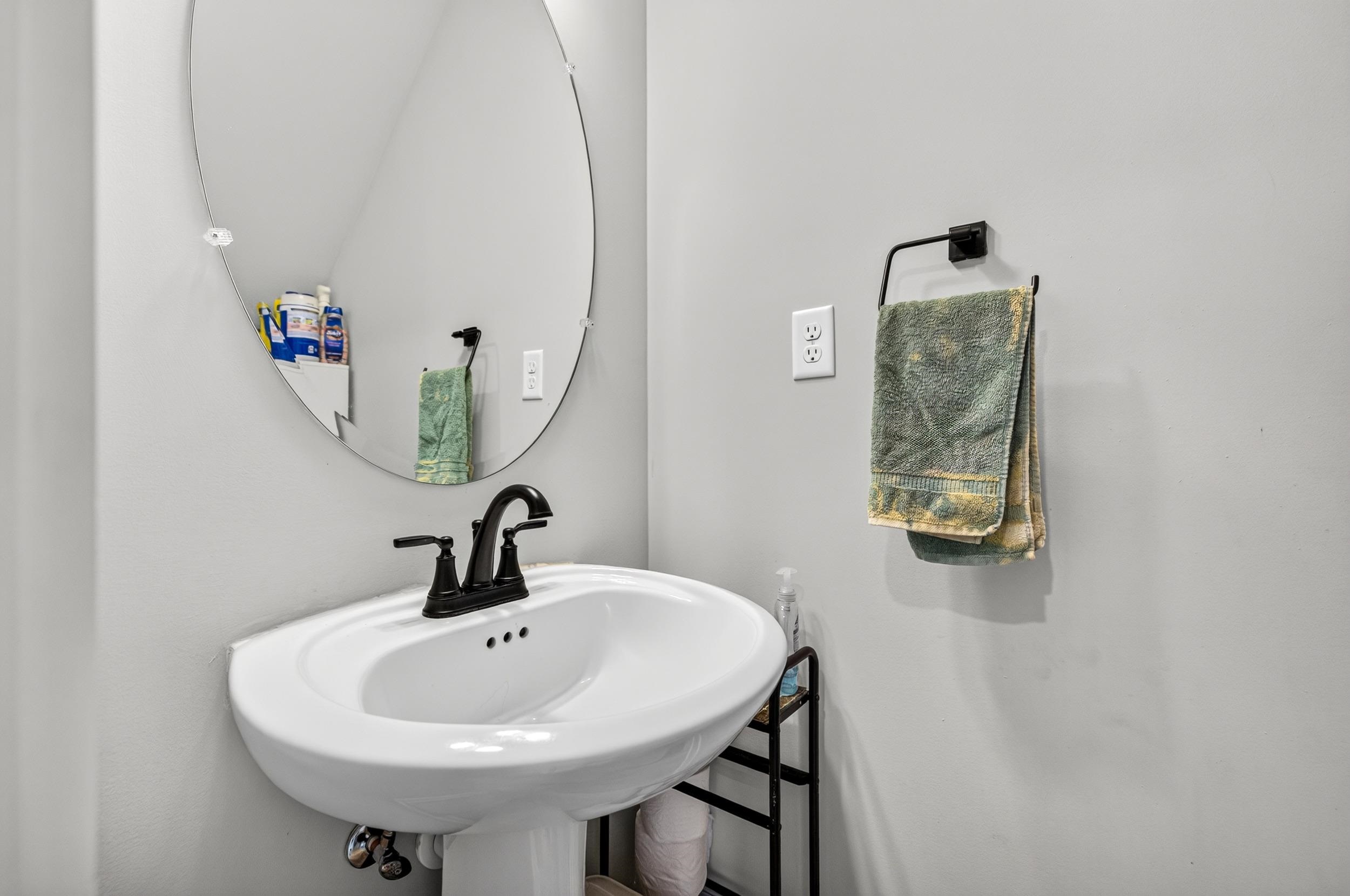 399 RYAN LN, GORDONSVILLE, Virginia 22942, 4 Bedrooms Bedrooms, ,2 BathroomsBathrooms,Residential,399 RYAN LN,680436 MLS # 680436 399 RYAN LN, GORDONSVILLE, Virginia 22942, 4 Bedrooms Bedrooms, ,2 BathroomsBathrooms,Residential,399 RYAN LN,680436 MLS # 680436