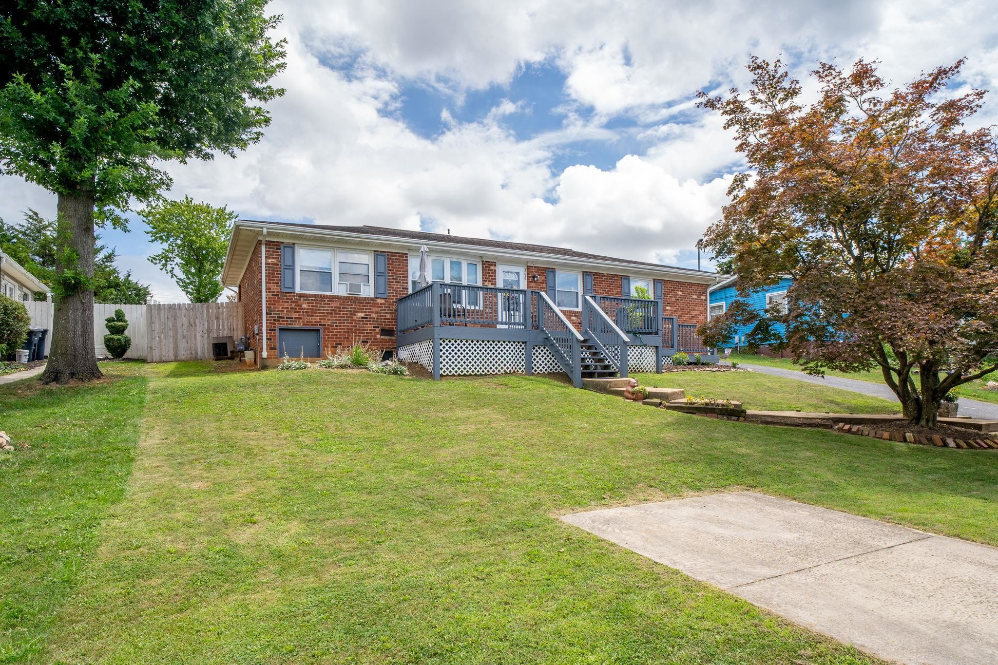 360 ROCKINGHAM DR, HARRISONBURG, Virginia 22802, 4 Bedrooms Bedrooms, ,2 BathroomsBathrooms,Residential, 360 ROCKINGHAM DR, HARRISONBURG, Virginia 22802, 4 Bedrooms Bedrooms, ,2 BathroomsBathrooms,Residential,