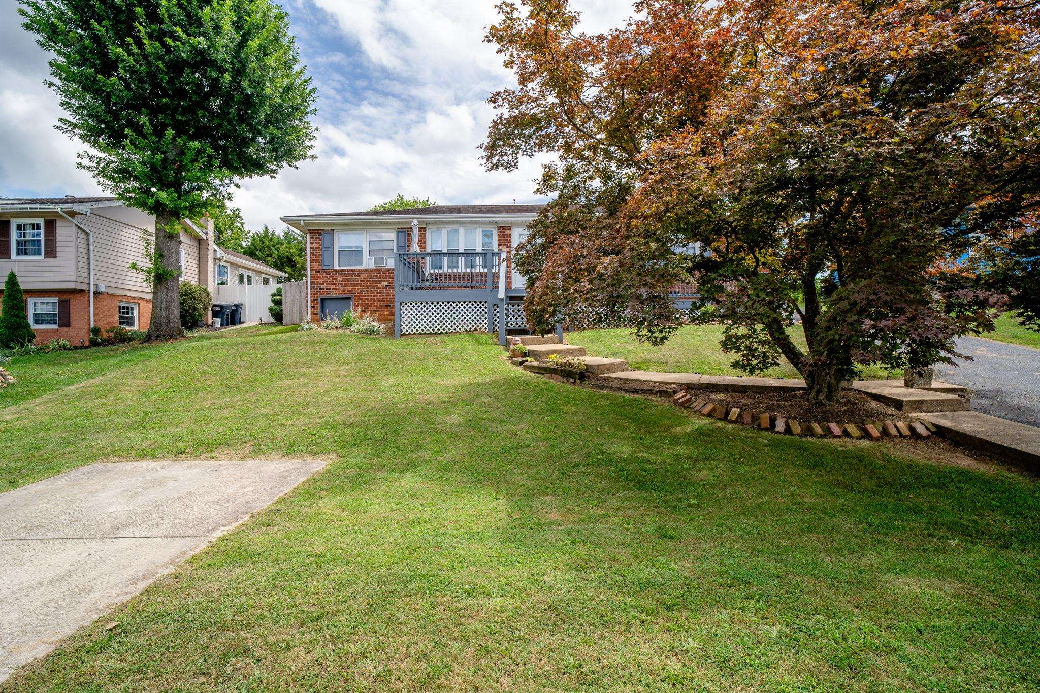 360 ROCKINGHAM DR, HARRISONBURG, Virginia 22802, 4 Bedrooms Bedrooms, ,2 BathroomsBathrooms,Residential, 360 ROCKINGHAM DR, HARRISONBURG, Virginia 22802, 4 Bedrooms Bedrooms, ,2 BathroomsBathrooms,Residential,