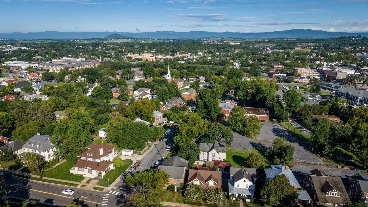 506 S FEDERAL ST, HARRISONBURG, Virginia 22801, ,Land,To be subdivided and subject to city's approval.,506 S FEDERAL ST,680443 MLS # 680443 506 S FEDERAL ST, HARRISONBURG, Virginia 22801, ,Land,To be subdivided and subject to city's approval.,506 S FEDERAL ST,680443 MLS # 680443