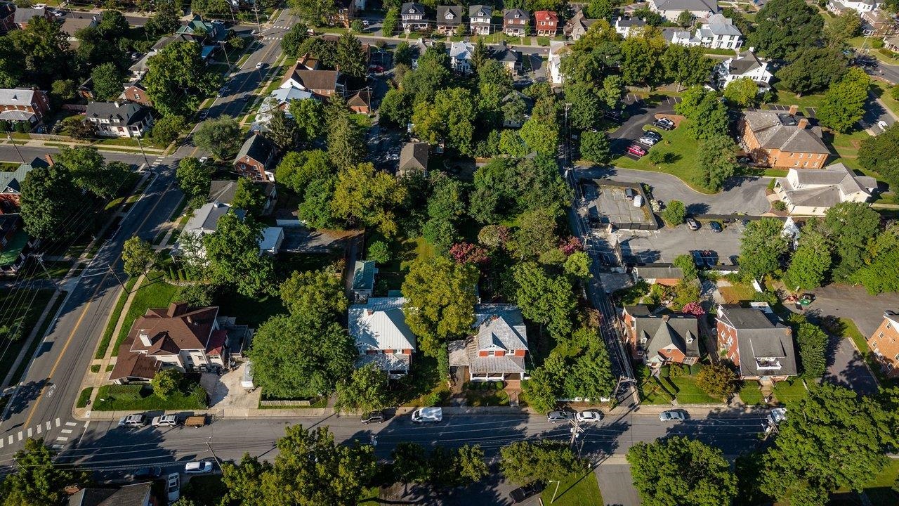 506 S FEDERAL ST, HARRISONBURG, Virginia 22801, ,Land,To be subdivided and subject to city's approval.,506 S FEDERAL ST,680443 MLS # 680443 506 S FEDERAL ST, HARRISONBURG, Virginia 22801, ,Land,To be subdivided and subject to city's approval.,506 S FEDERAL ST,680443 MLS # 680443