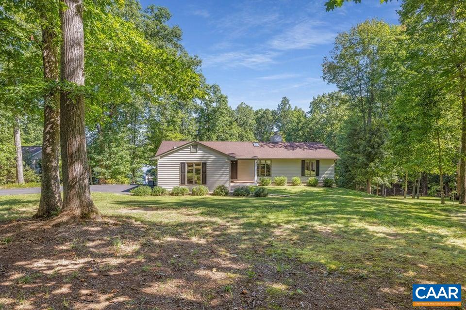 19 WOODRIDGE RD, PALMYRA, Virginia 22963, 4 Bedrooms Bedrooms, ,3 BathroomsBathrooms,Residential,19 WOODRIDGE RD,680226 MLS # 680226 19 WOODRIDGE RD, PALMYRA, Virginia 22963, 4 Bedrooms Bedrooms, ,3 BathroomsBathrooms,Residential,19 WOODRIDGE RD,680226 MLS # 680226