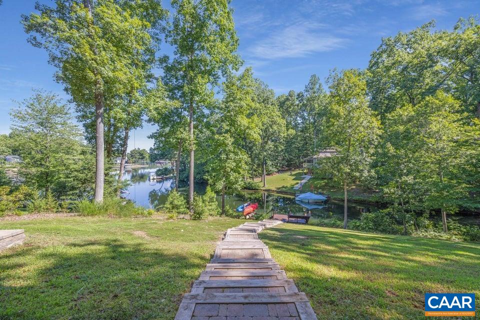 19 WOODRIDGE RD, PALMYRA, Virginia 22963, 4 Bedrooms Bedrooms, ,3 BathroomsBathrooms,Residential,19 WOODRIDGE RD,680226 MLS # 680226 19 WOODRIDGE RD, PALMYRA, Virginia 22963, 4 Bedrooms Bedrooms, ,3 BathroomsBathrooms,Residential,19 WOODRIDGE RD,680226 MLS # 680226