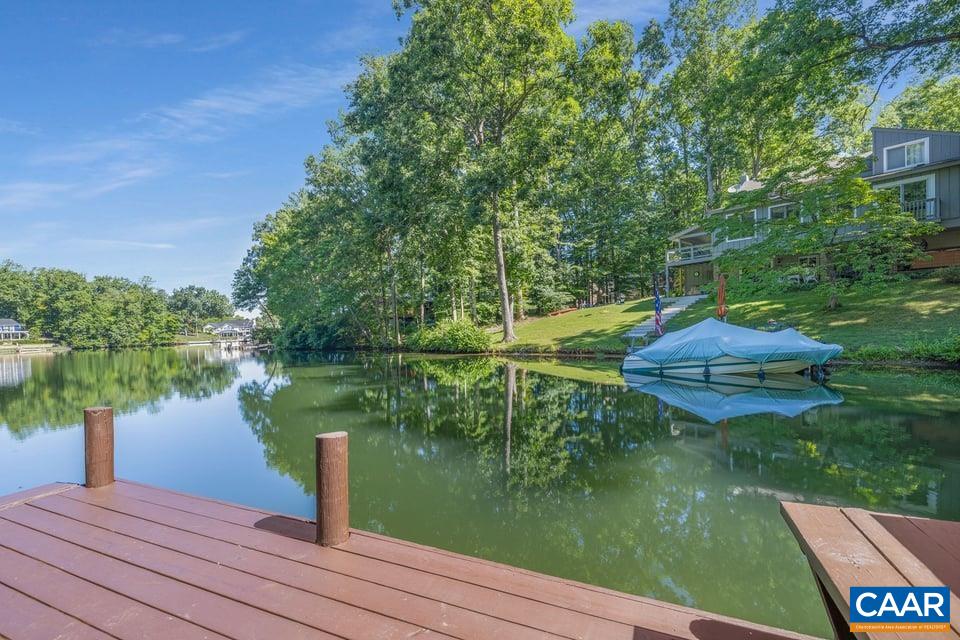 19 WOODRIDGE RD, PALMYRA, Virginia 22963, 4 Bedrooms Bedrooms, ,3 BathroomsBathrooms,Residential,19 WOODRIDGE RD,680226 MLS # 680226 19 WOODRIDGE RD, PALMYRA, Virginia 22963, 4 Bedrooms Bedrooms, ,3 BathroomsBathrooms,Residential,19 WOODRIDGE RD,680226 MLS # 680226