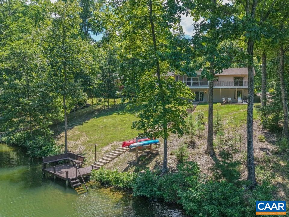 19 WOODRIDGE RD, PALMYRA, Virginia 22963, 4 Bedrooms Bedrooms, ,3 BathroomsBathrooms,Residential,19 WOODRIDGE RD,680226 MLS # 680226 19 WOODRIDGE RD, PALMYRA, Virginia 22963, 4 Bedrooms Bedrooms, ,3 BathroomsBathrooms,Residential,19 WOODRIDGE RD,680226 MLS # 680226