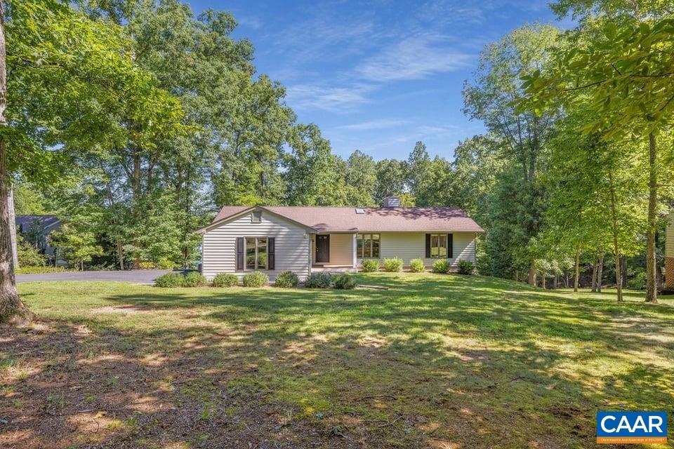 19 WOODRIDGE RD, PALMYRA, Virginia 22963, 4 Bedrooms Bedrooms, ,3 BathroomsBathrooms,Residential,19 WOODRIDGE RD,680226 MLS # 680226 19 WOODRIDGE RD, PALMYRA, Virginia 22963, 4 Bedrooms Bedrooms, ,3 BathroomsBathrooms,Residential,19 WOODRIDGE RD,680226 MLS # 680226