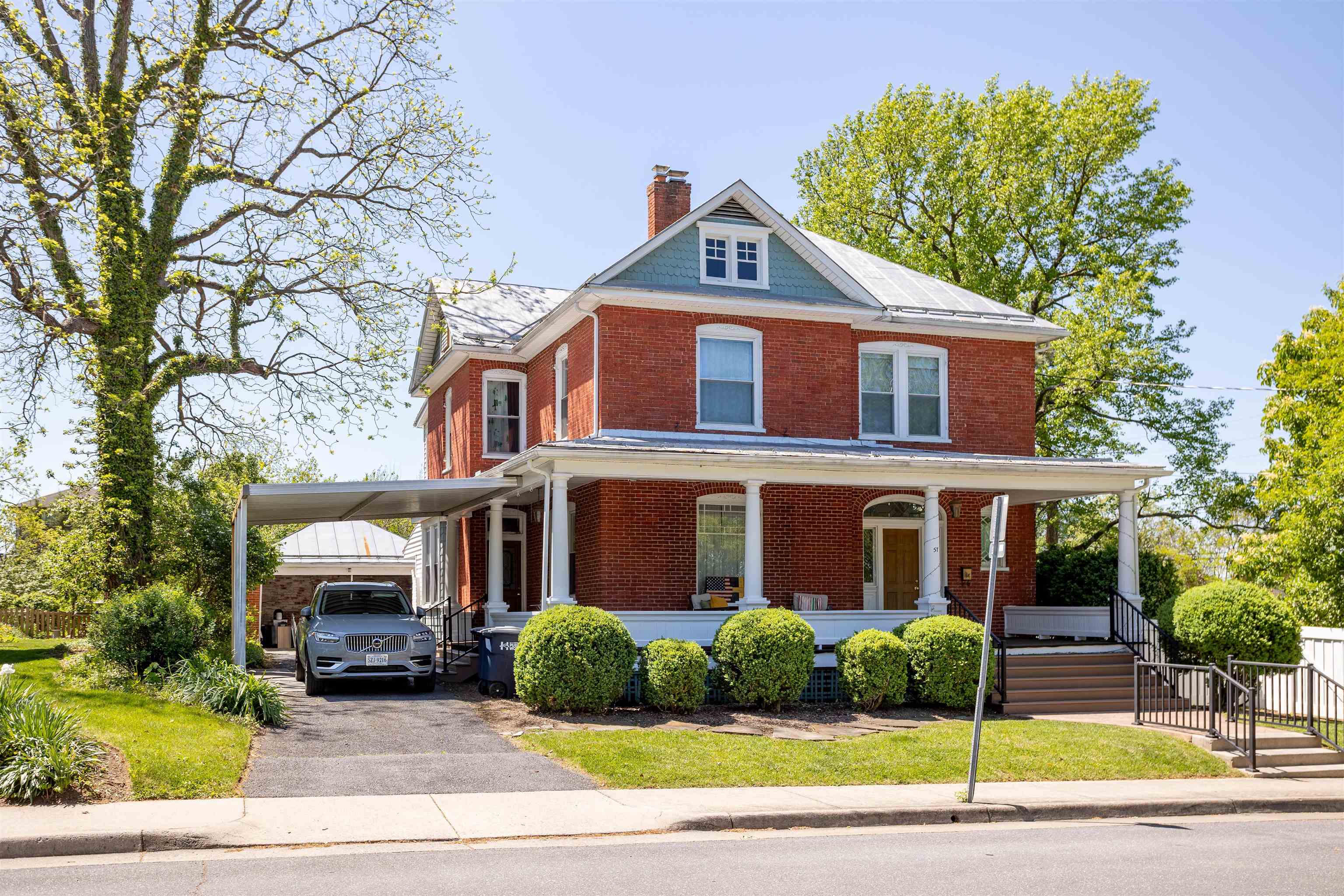 57 PAUL ST, HARRISONBURG, Virginia 22801, 5 Bedrooms Bedrooms, ,2 BathroomsBathrooms,Residential,The Belle of Paul,57 PAUL ST,680441 MLS # 680441