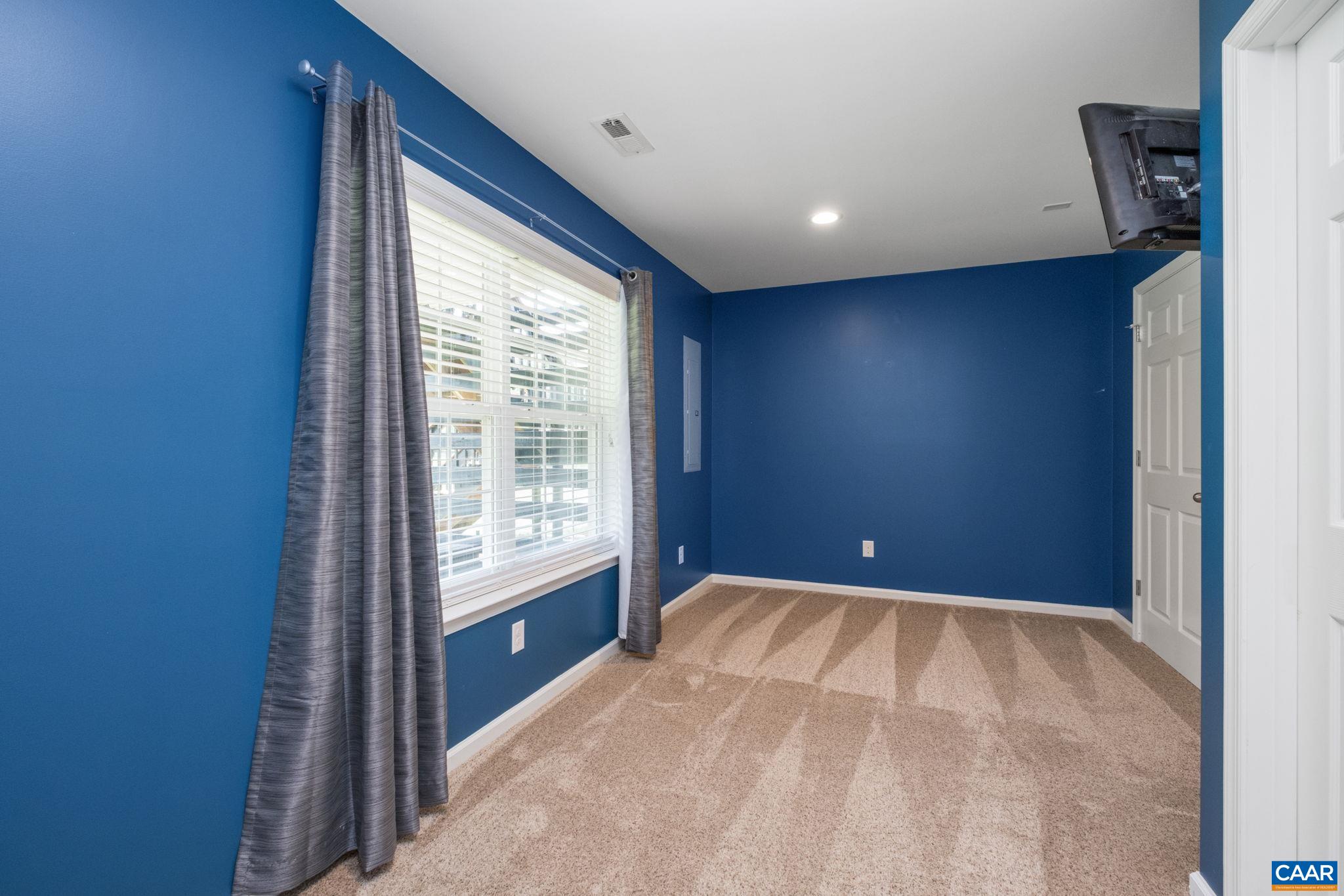 176 SOUTHRIDGE DR, RUCKERSVILLE, Virginia 22968, 6 Bedrooms Bedrooms, ,3 BathroomsBathrooms,Residential,176 SOUTHRIDGE DR,680442 MLS # 680442 176 SOUTHRIDGE DR, RUCKERSVILLE, Virginia 22968, 6 Bedrooms Bedrooms, ,3 BathroomsBathrooms,Residential,176 SOUTHRIDGE DR,680442 MLS # 680442