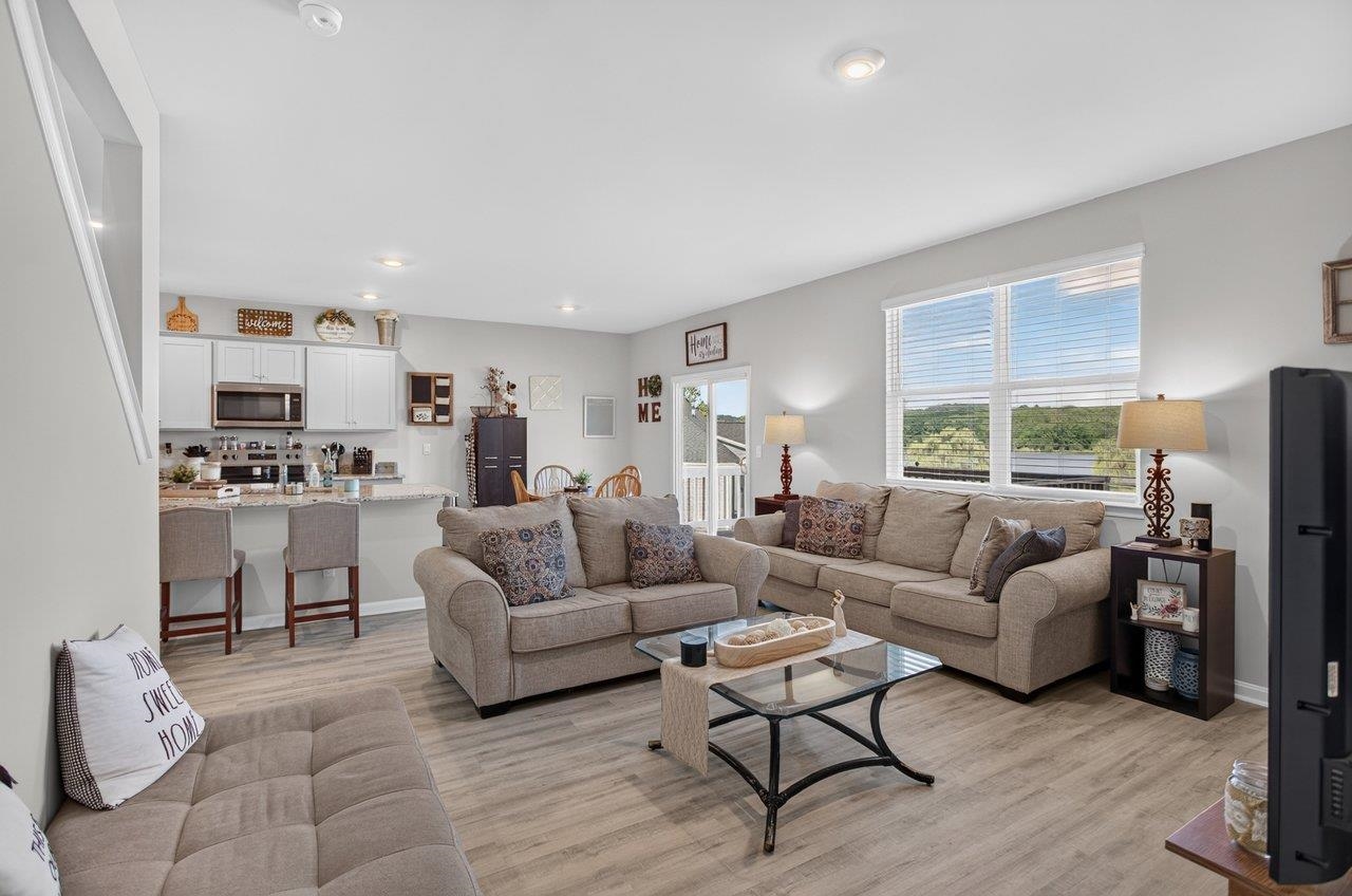 115 WATERFRONT DR, RAPHINE, Virginia 24472, 5 Bedrooms Bedrooms, ,3 BathroomsBathrooms,Residential,115 WATERFRONT DR,680444 MLS # 680444 115 WATERFRONT DR, RAPHINE, Virginia 24472, 5 Bedrooms Bedrooms, ,3 BathroomsBathrooms,Residential,115 WATERFRONT DR,680444 MLS # 680444
