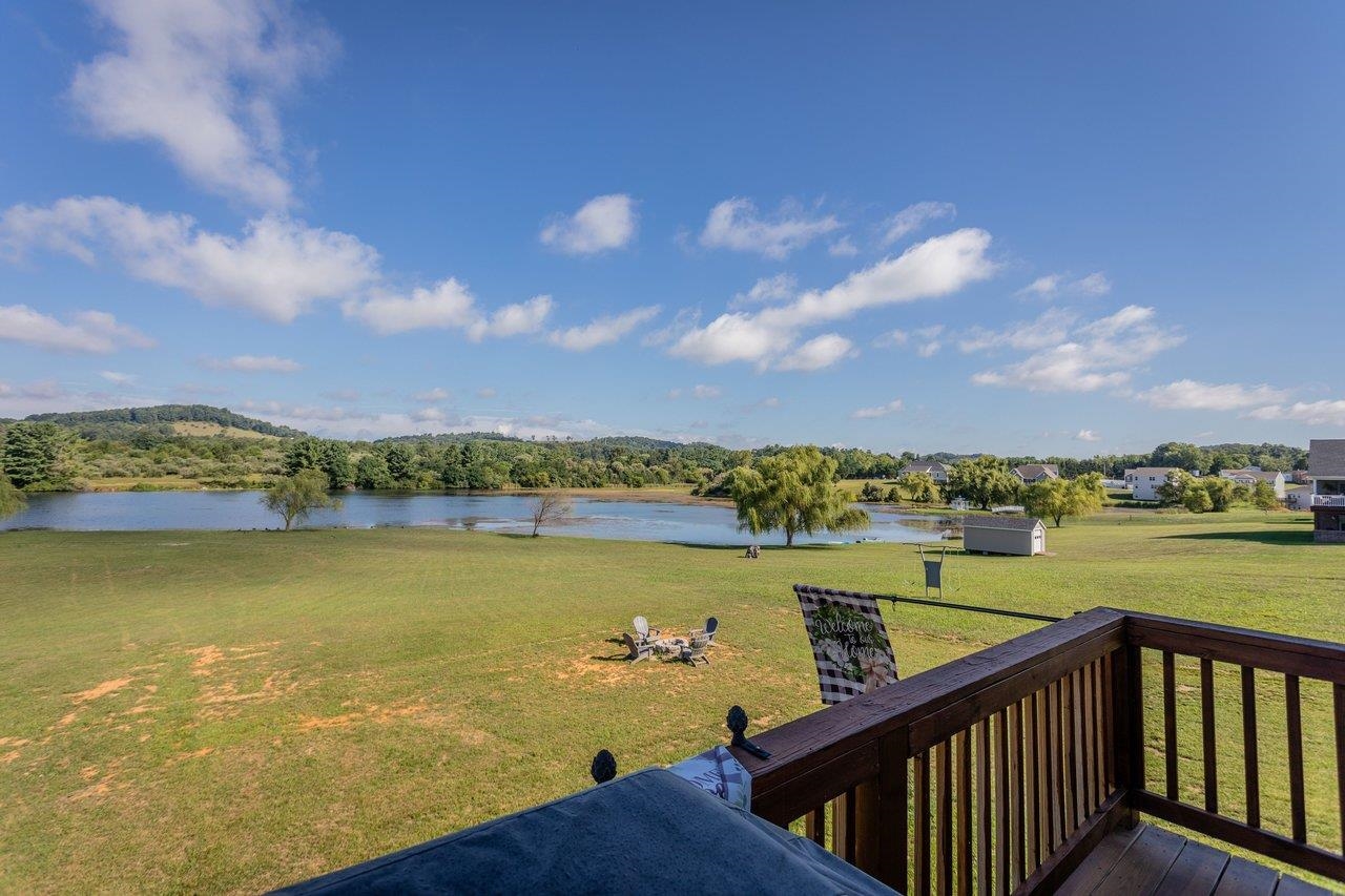 115 WATERFRONT DR, RAPHINE, Virginia 24472, 5 Bedrooms Bedrooms, ,3 BathroomsBathrooms,Residential,115 WATERFRONT DR,680444 MLS # 680444 115 WATERFRONT DR, RAPHINE, Virginia 24472, 5 Bedrooms Bedrooms, ,3 BathroomsBathrooms,Residential,115 WATERFRONT DR,680444 MLS # 680444