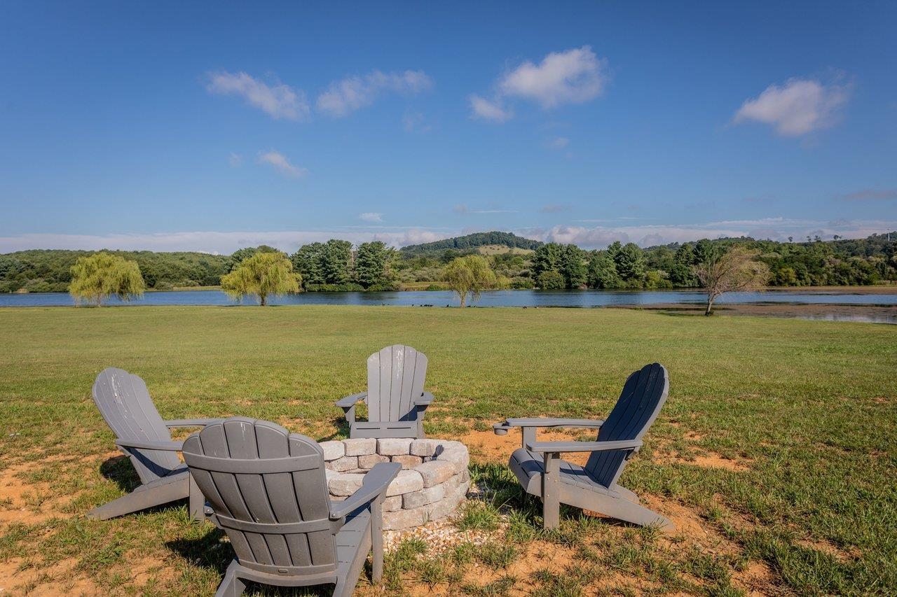 115 WATERFRONT DR, RAPHINE, Virginia 24472, 5 Bedrooms Bedrooms, ,3 BathroomsBathrooms,Residential,115 WATERFRONT DR,680444 MLS # 680444 115 WATERFRONT DR, RAPHINE, Virginia 24472, 5 Bedrooms Bedrooms, ,3 BathroomsBathrooms,Residential,115 WATERFRONT DR,680444 MLS # 680444